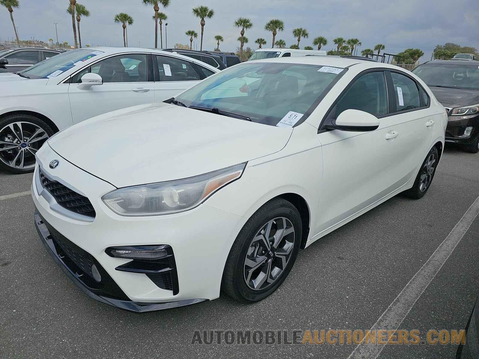 3KPF24AD5ME312518 Kia Forte 2021