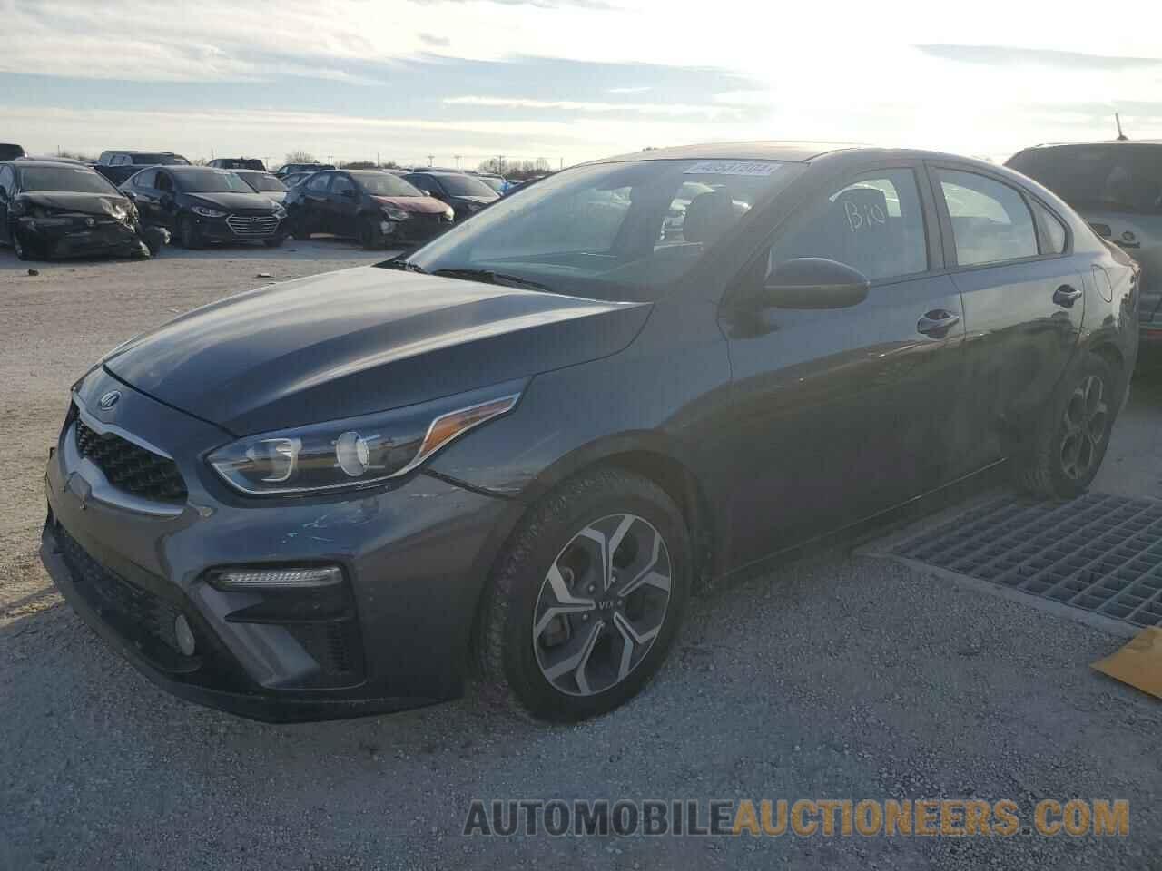 3KPF24AD5ME335720 KIA FORTE 2021