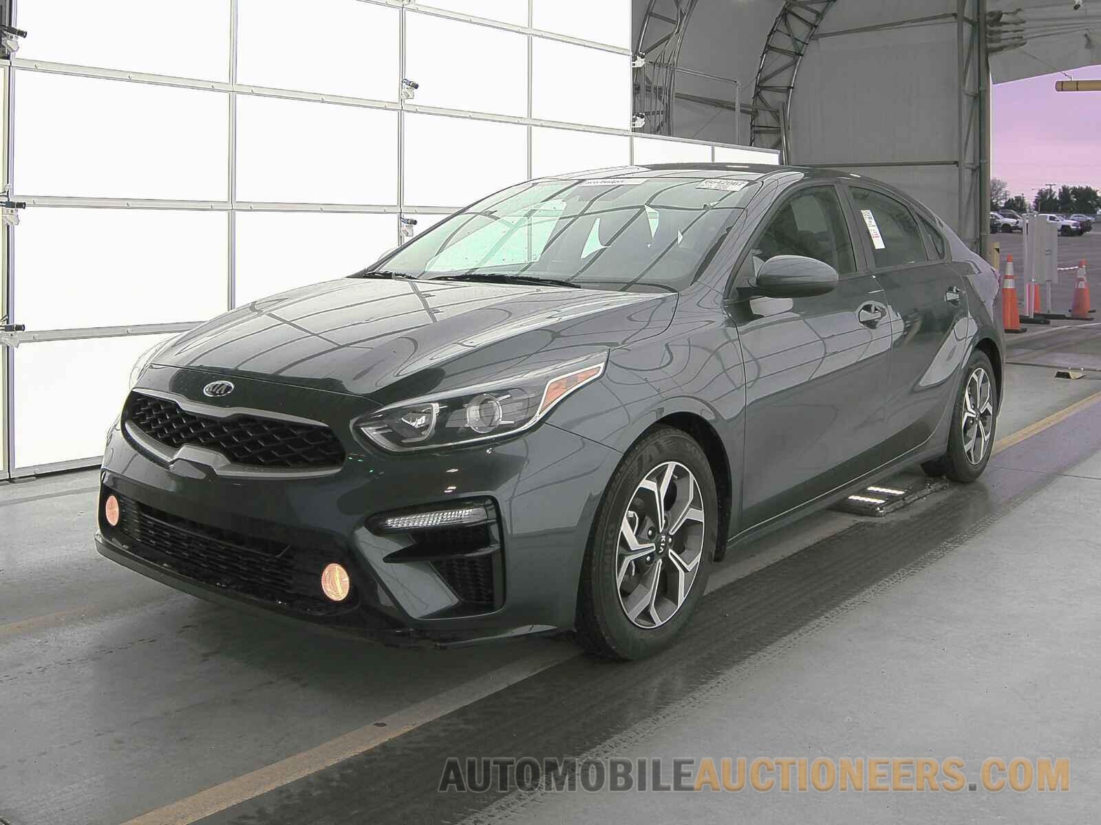 3KPF24AD5ME339654 Kia Forte 2021