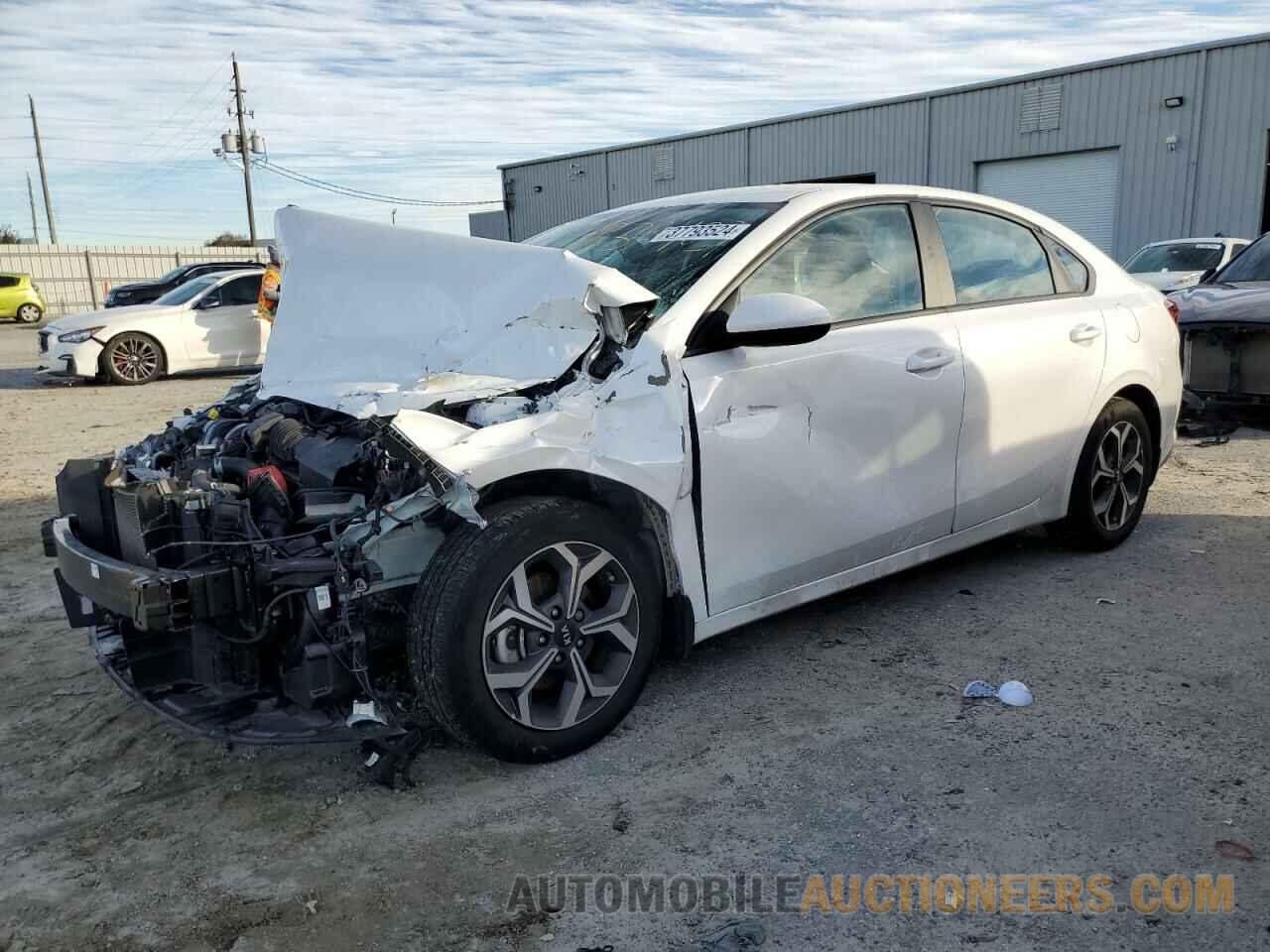 3KPF24AD5ME358057 KIA FORTE 2021