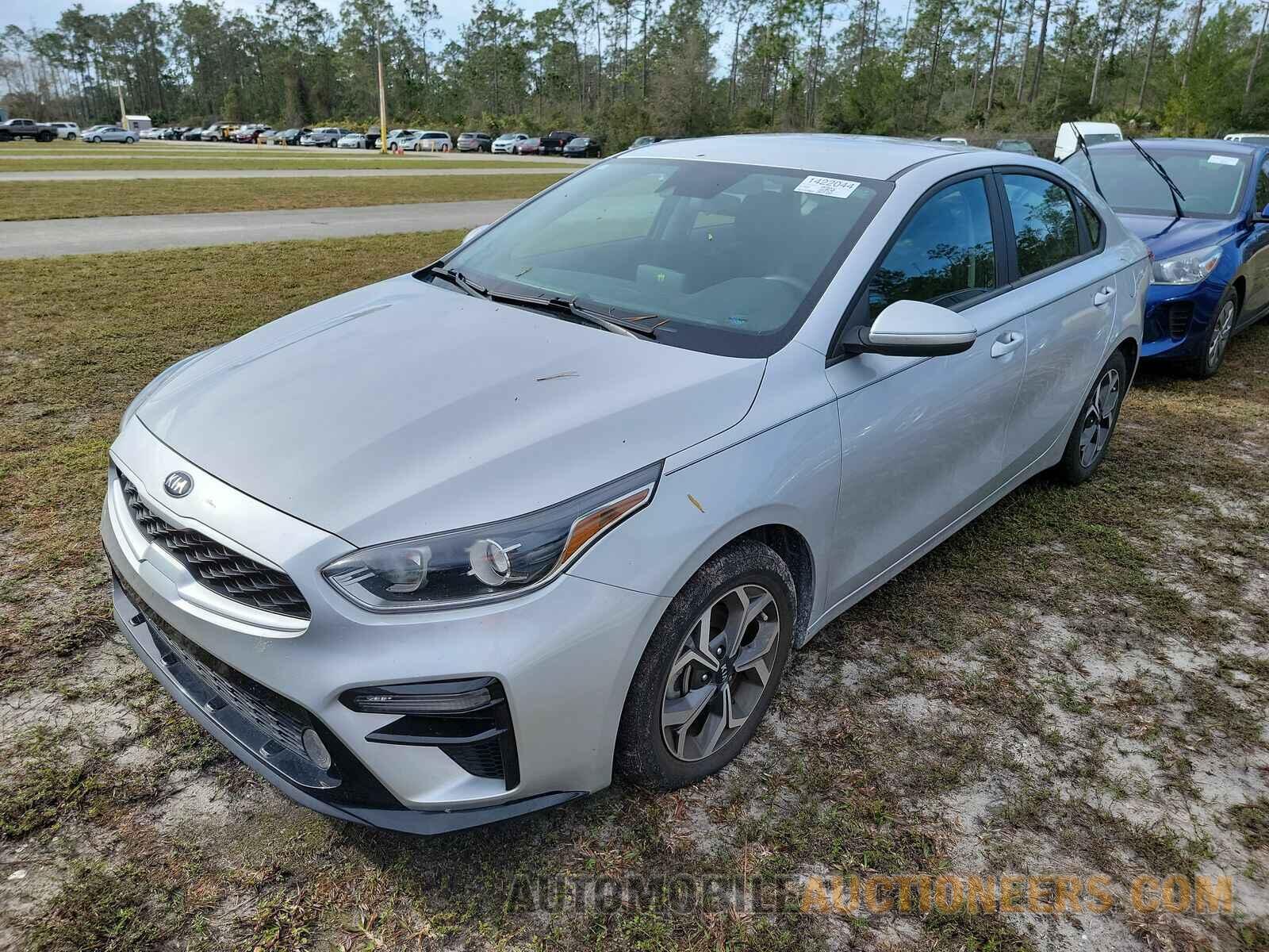 3KPF24AD5ME359757 Kia Forte 2021