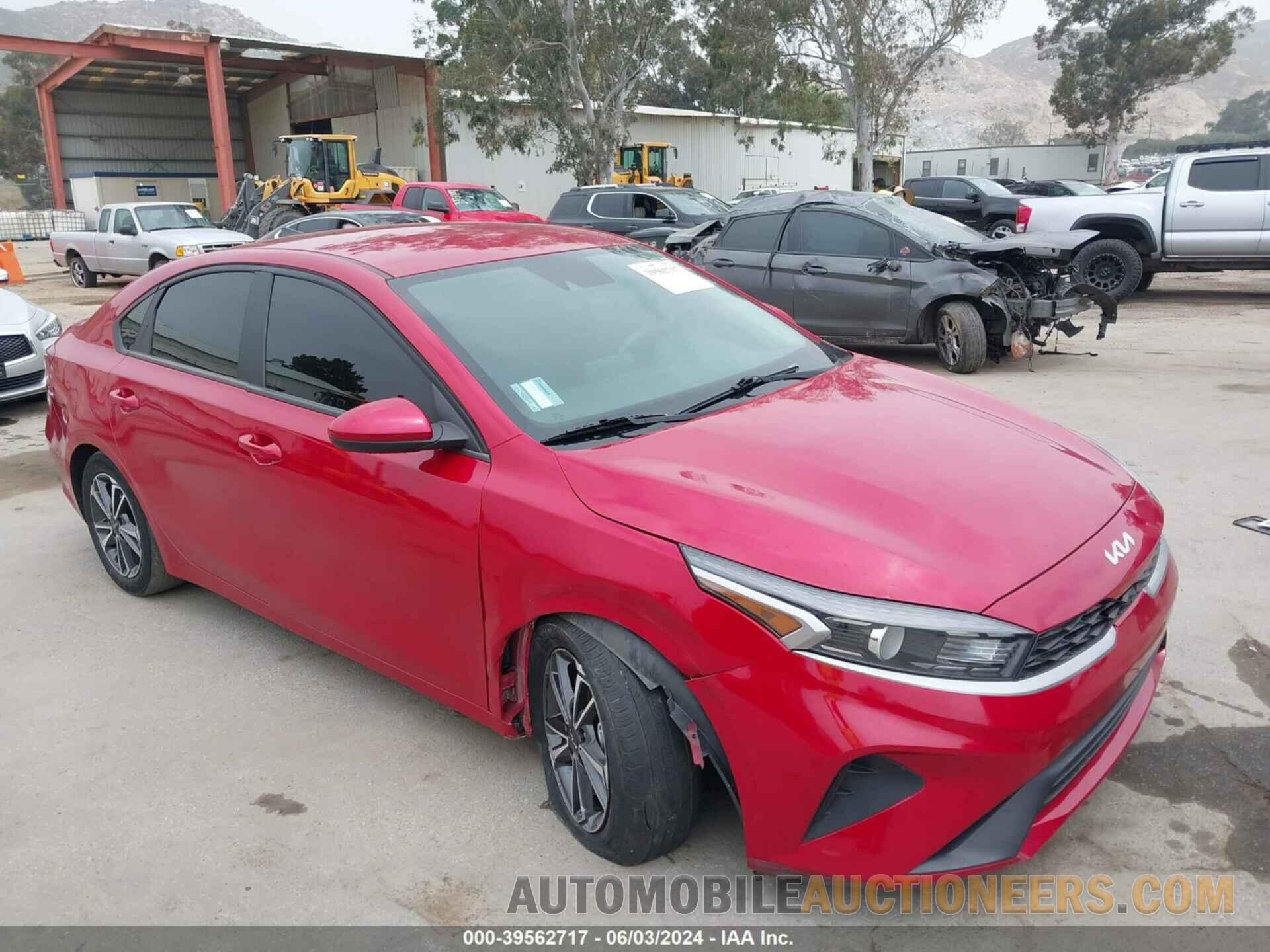 3KPF24AD5NE435267 KIA FORTE 2022