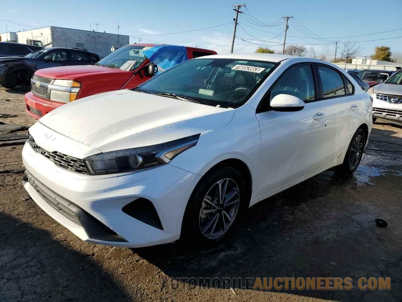 3KPF24AD5NE437617 KIA FORTE 2022