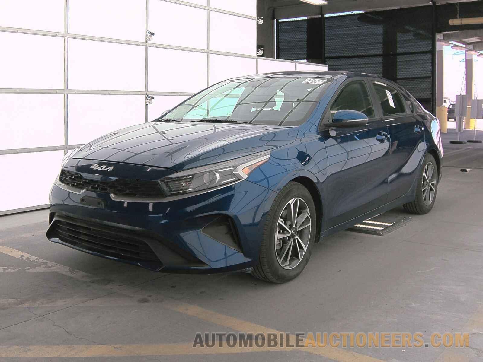 3KPF24AD5NE466471 Kia Forte 2022