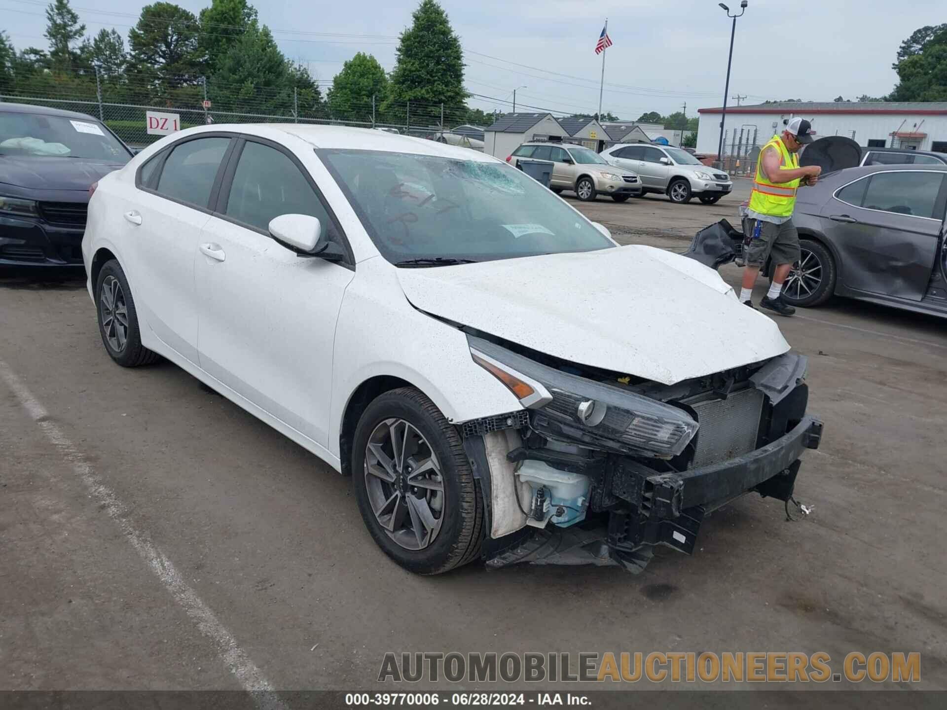 3KPF24AD5NE482606 KIA FORTE 2022