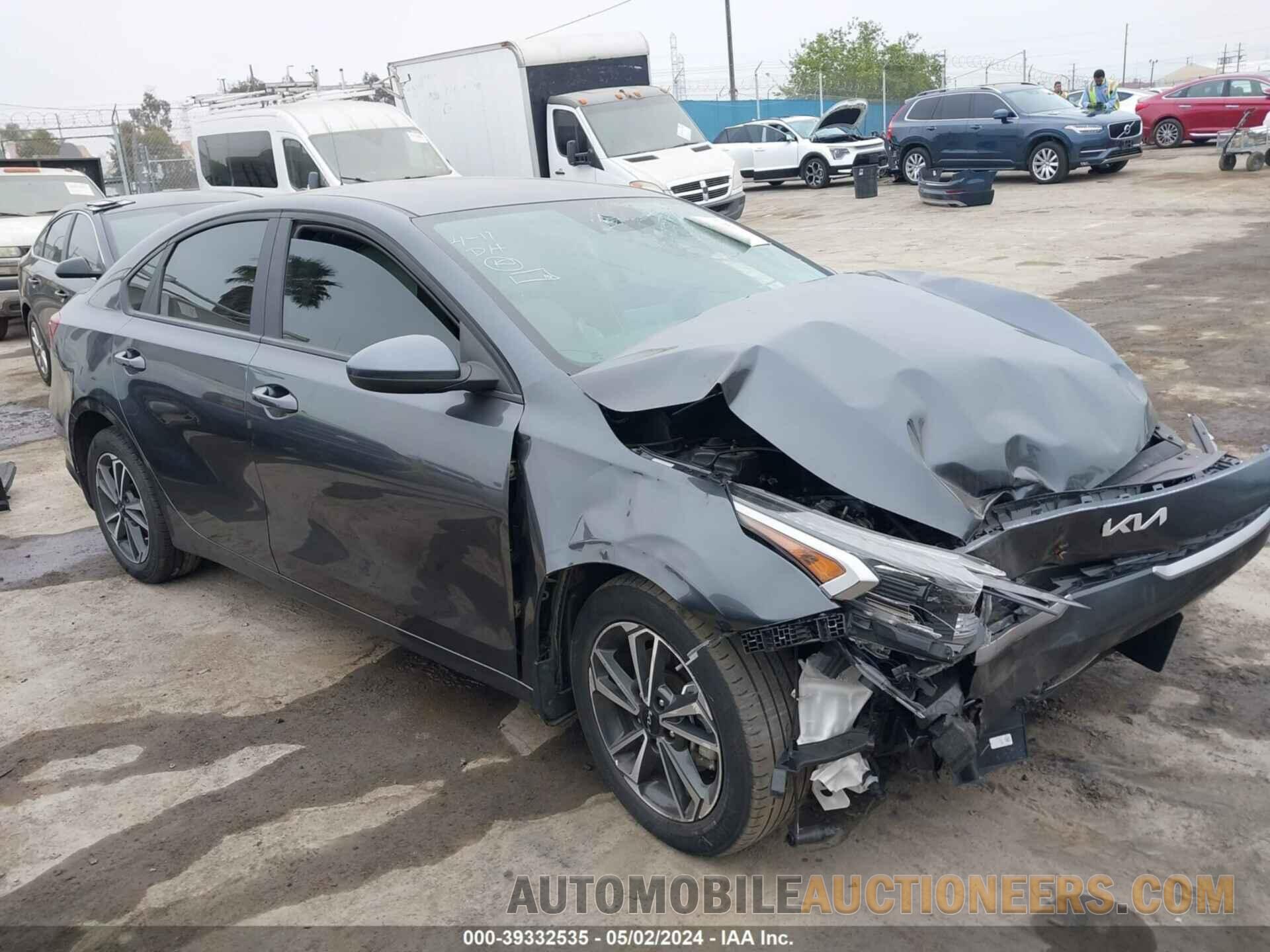 3KPF24AD5NE490348 KIA FORTE 2022