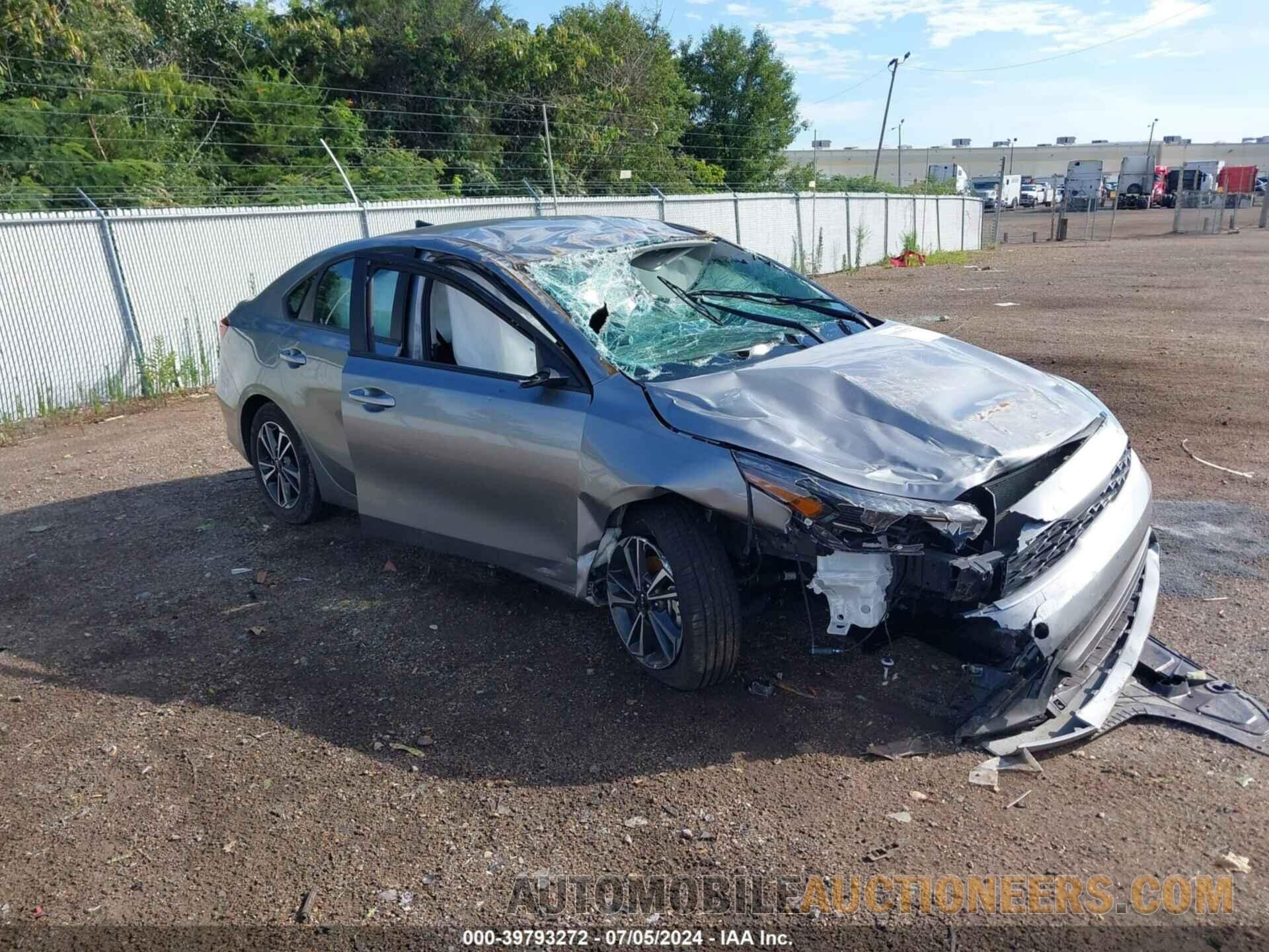 3KPF24AD5RE698462 KIA FORTE 2024