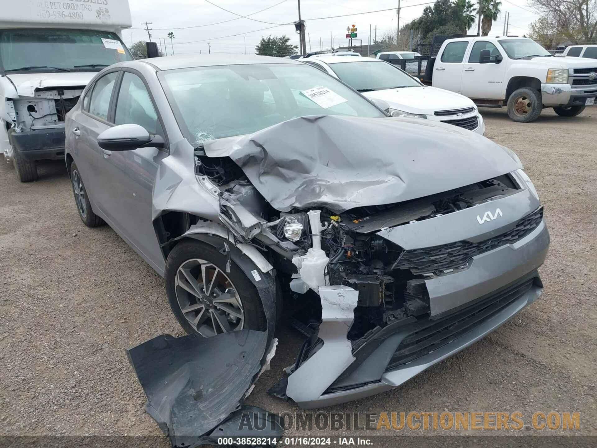 3KPF24AD5RE727085 KIA FORTE 2024