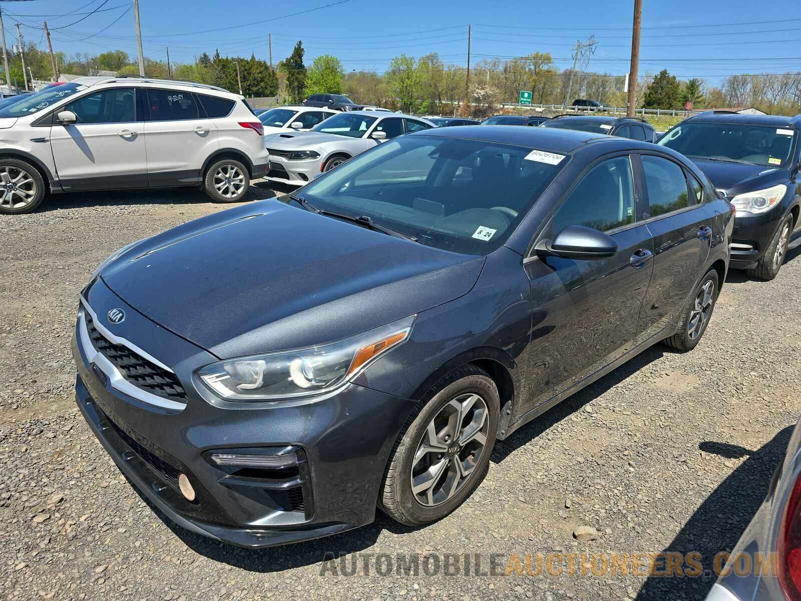 3KPF24AD6KE120294 Kia Forte 2019