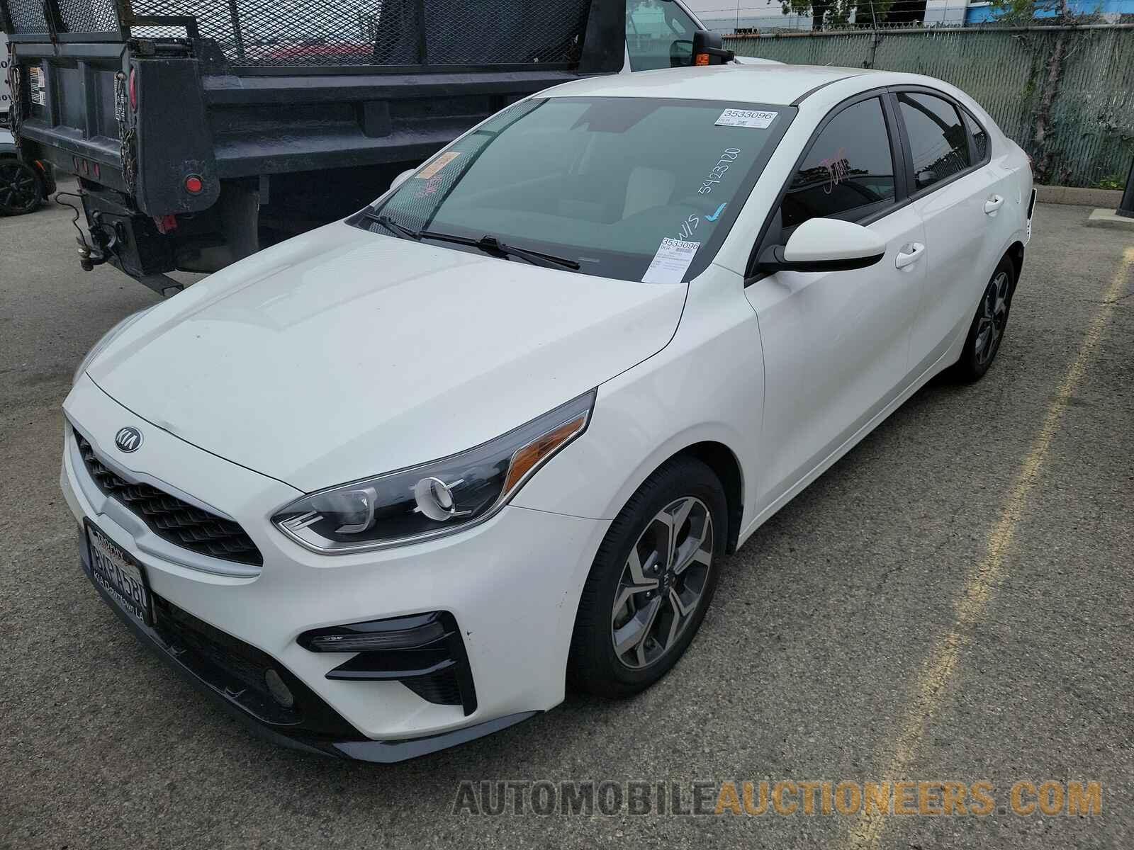 3KPF24AD6ME391052 Kia Forte 2021