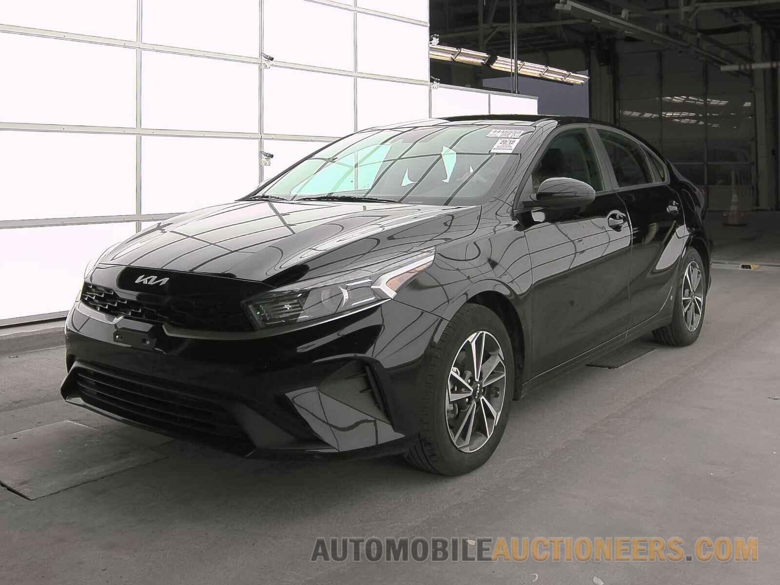 3KPF24AD6PE616977 Kia Forte 2023