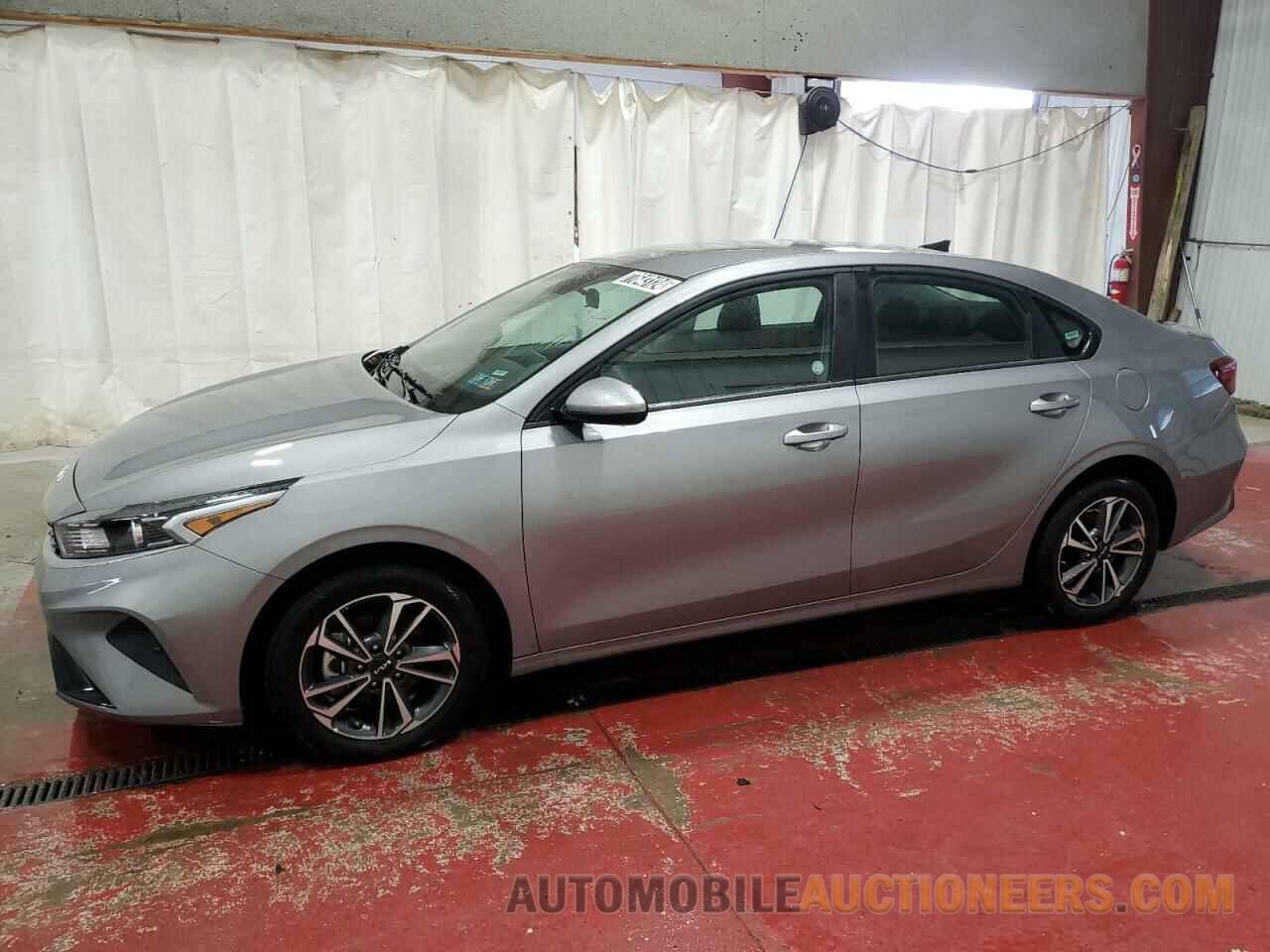 3KPF24AD6RE738595 KIA FORTE 2024