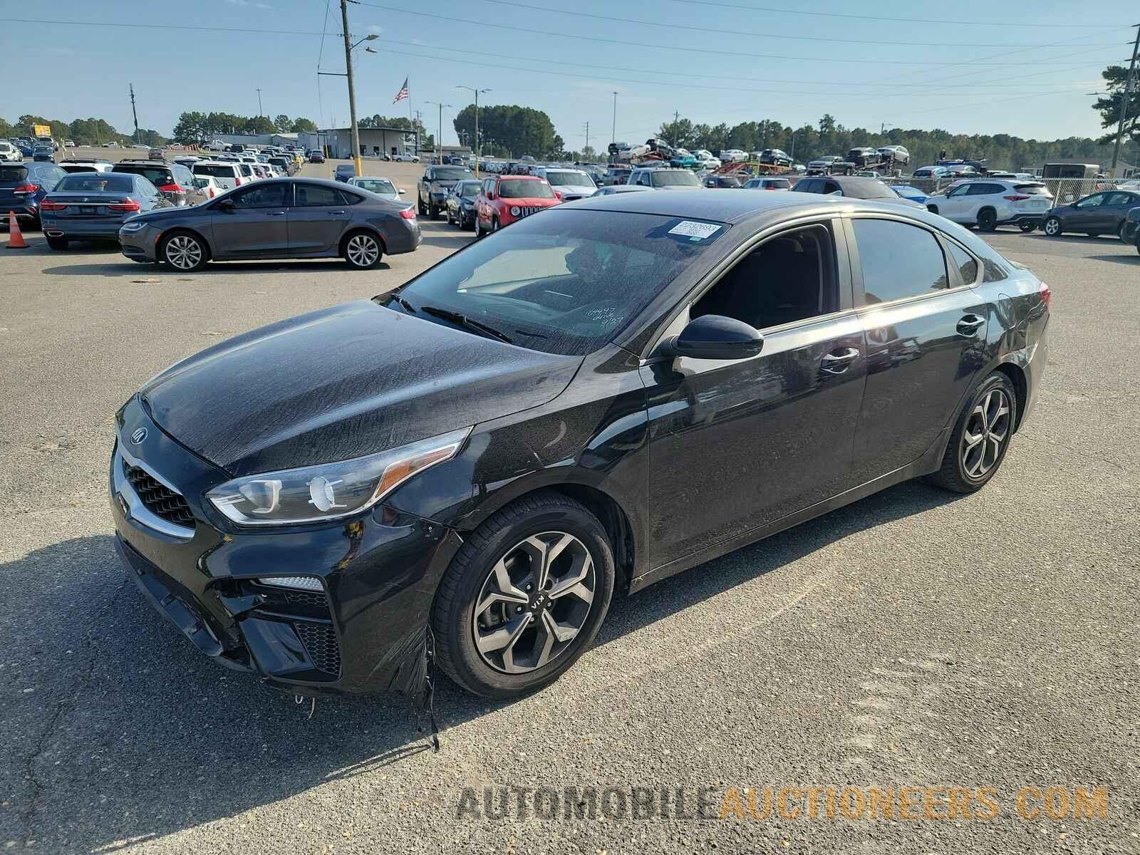 3KPF24AD7KE109997 Kia Forte 2019