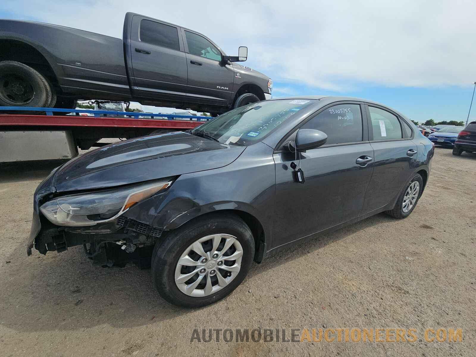 3KPF24AD7ME265766 Kia Forte 2021