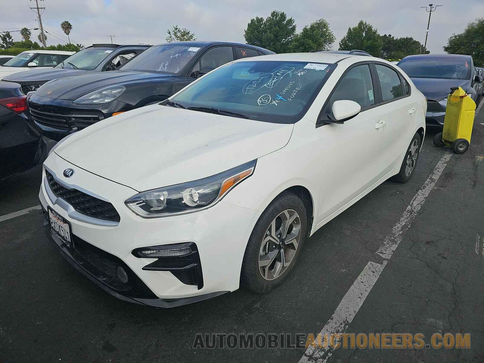 3KPF24AD7ME314545 Kia Forte 2021