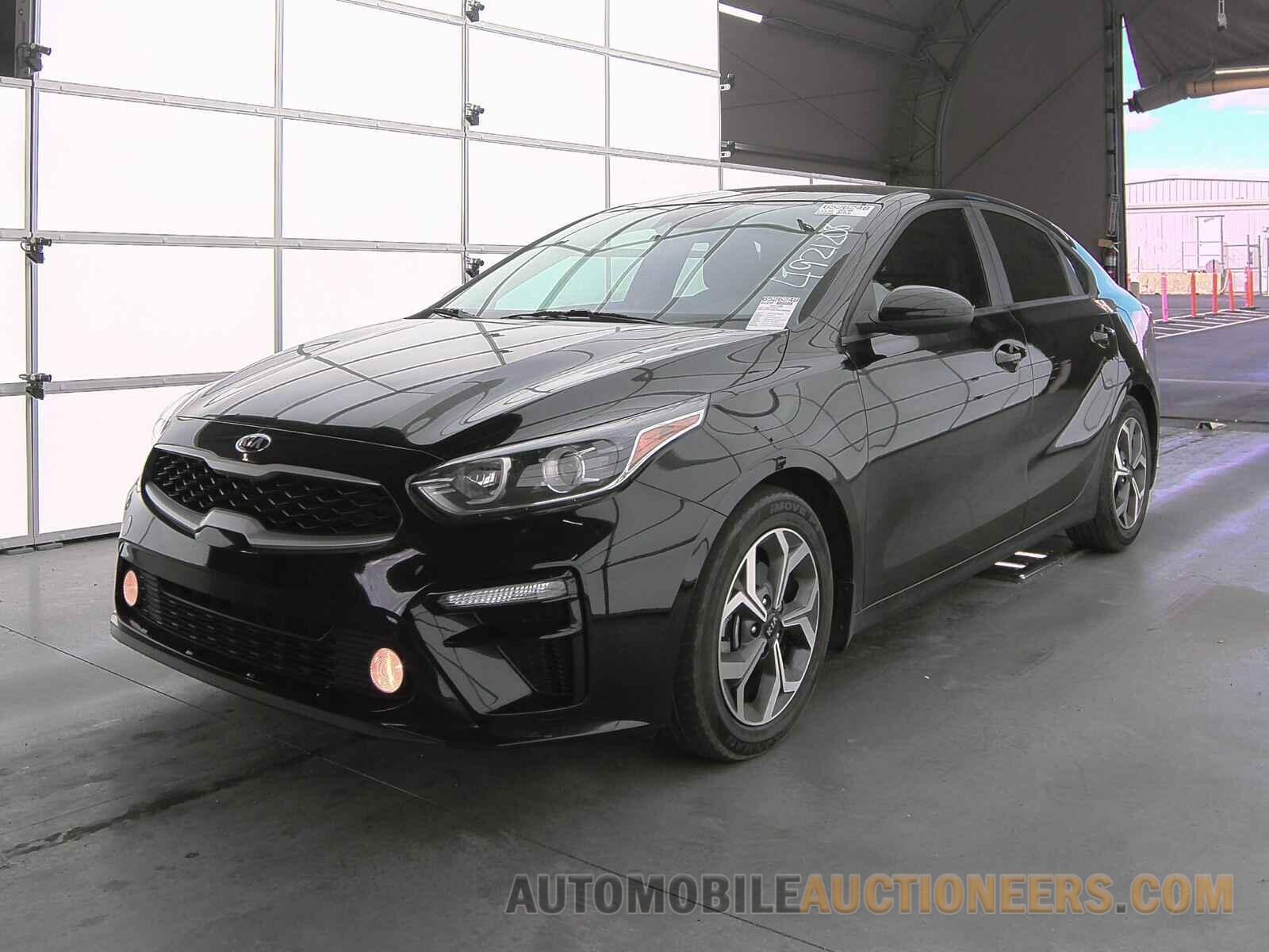 3KPF24AD7ME380433 Kia Forte 2021