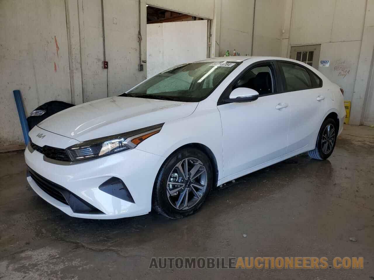 3KPF24AD7NE443273 KIA FORTE 2022