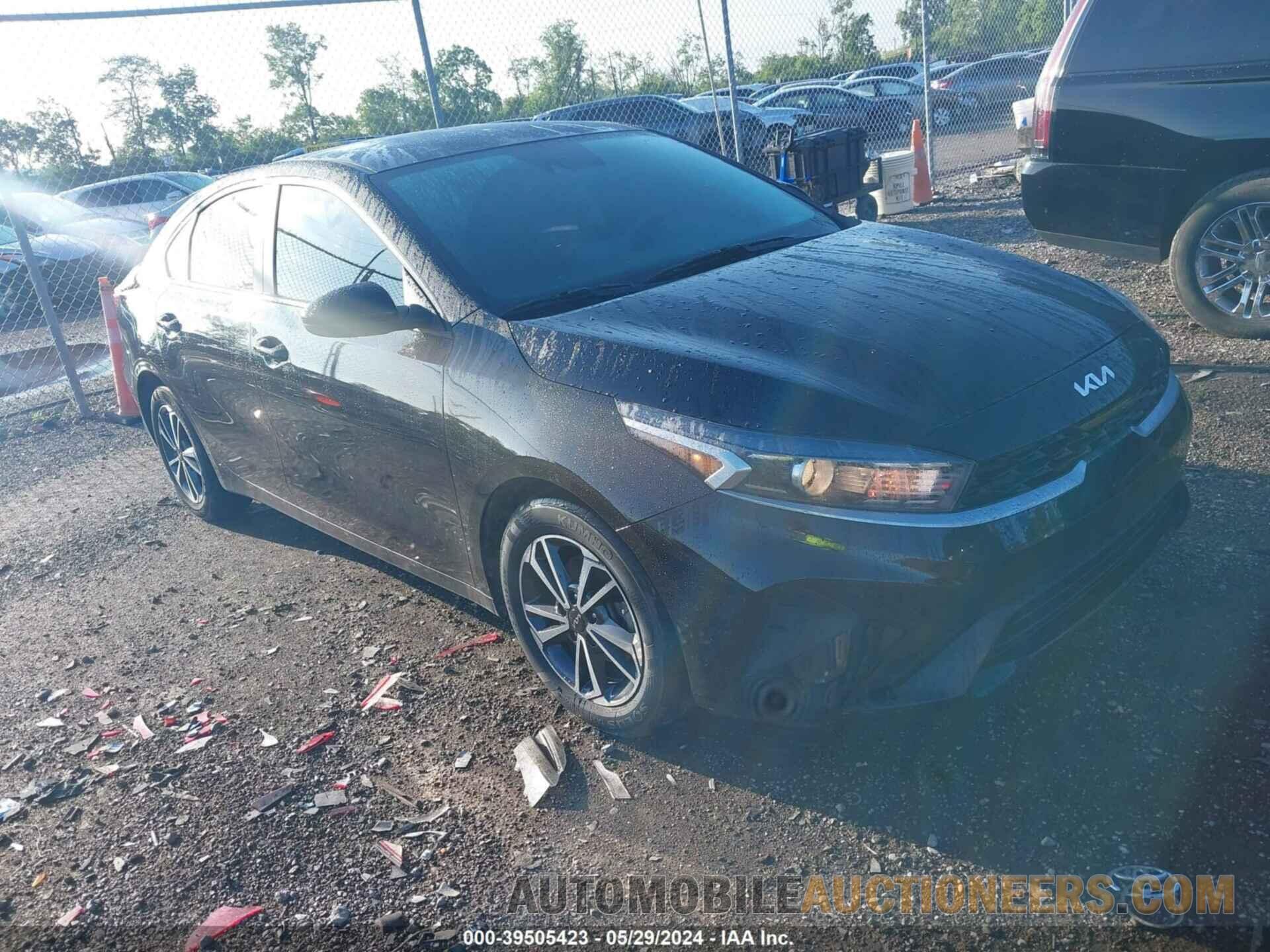 3KPF24AD7NE456296 KIA FORTE 2022