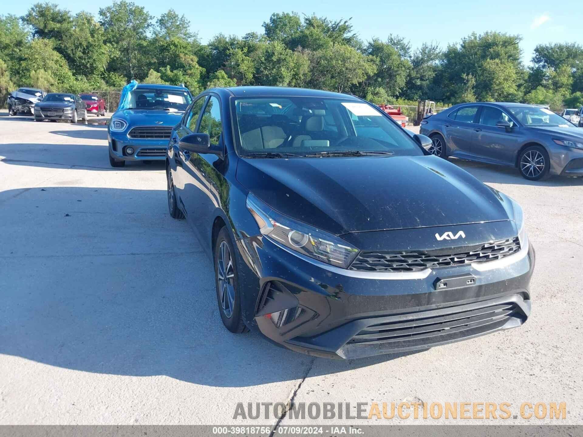 3KPF24AD7NE483160 KIA FORTE 2022