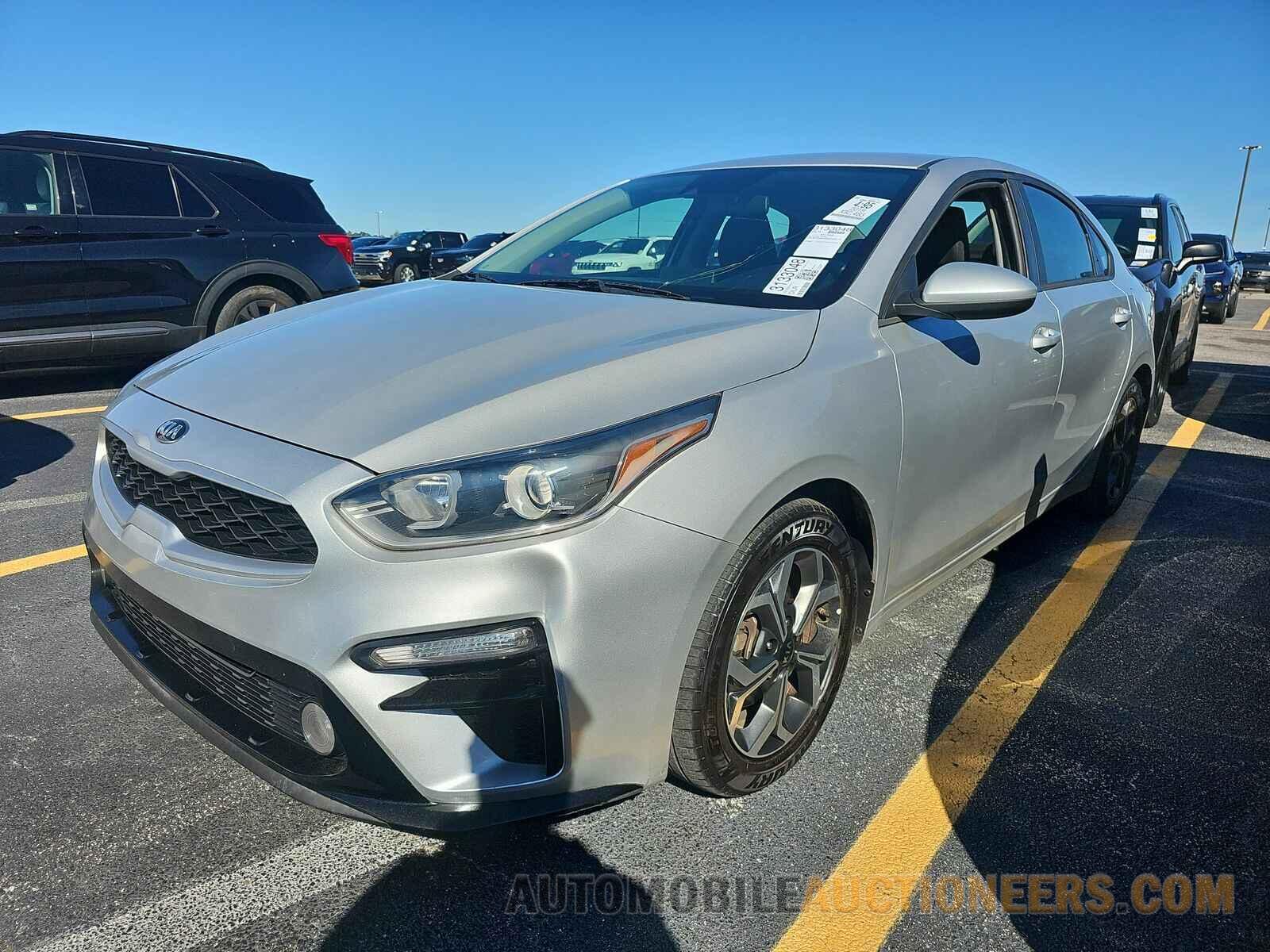 3KPF24AD8KE030113 Kia Forte 2019