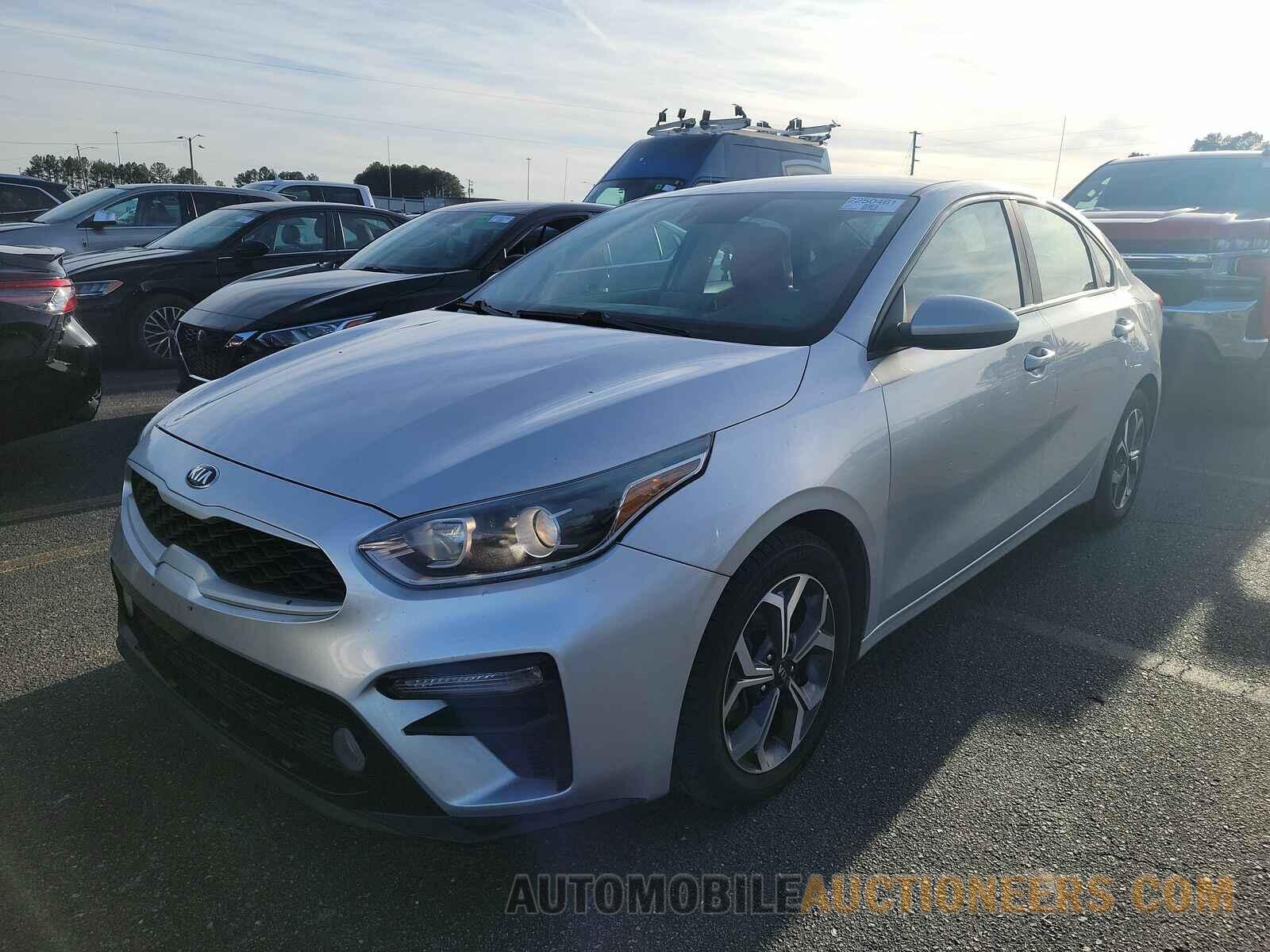 3KPF24AD8KE061636 Kia Forte 2019