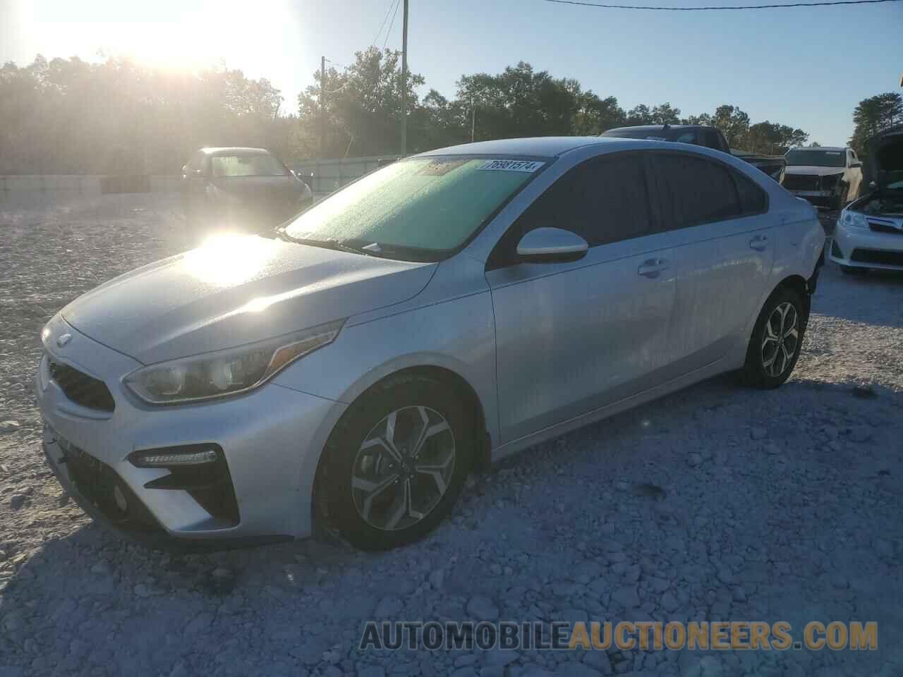 3KPF24AD8KE103786 KIA FORTE 2019