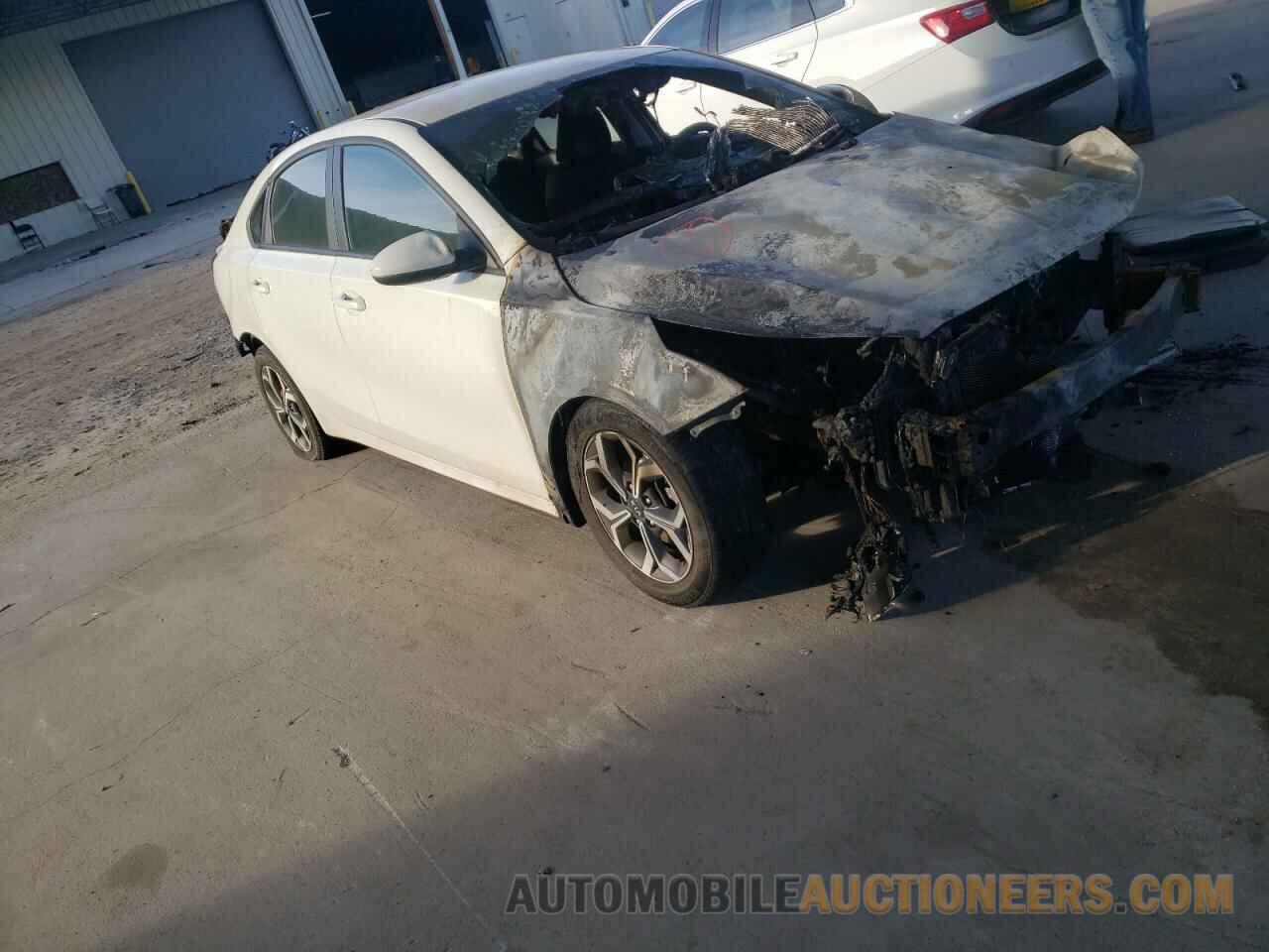 3KPF24AD8KE122631 KIA FORTE 2019