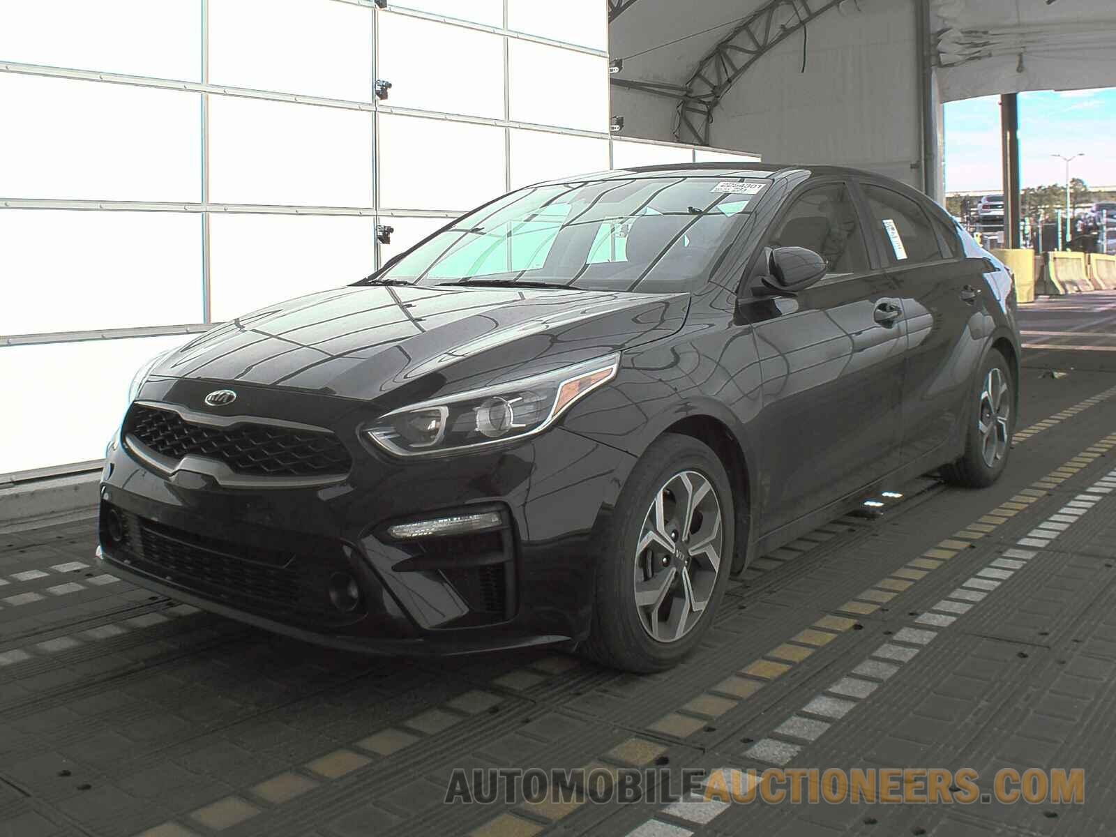 3KPF24AD8KE138179 Kia Forte 2019