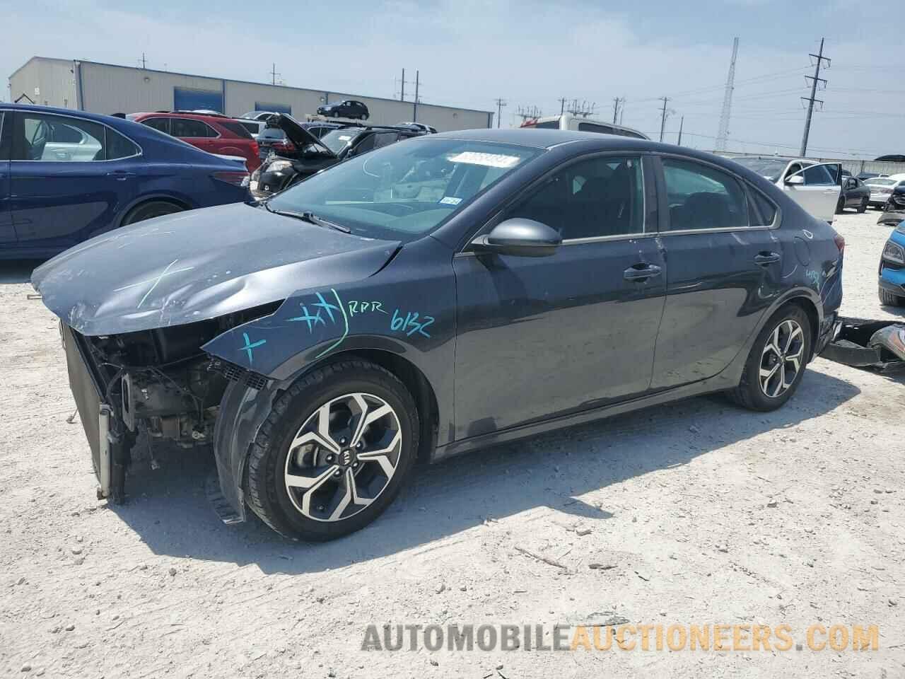 3KPF24AD8ME263198 KIA FORTE 2021