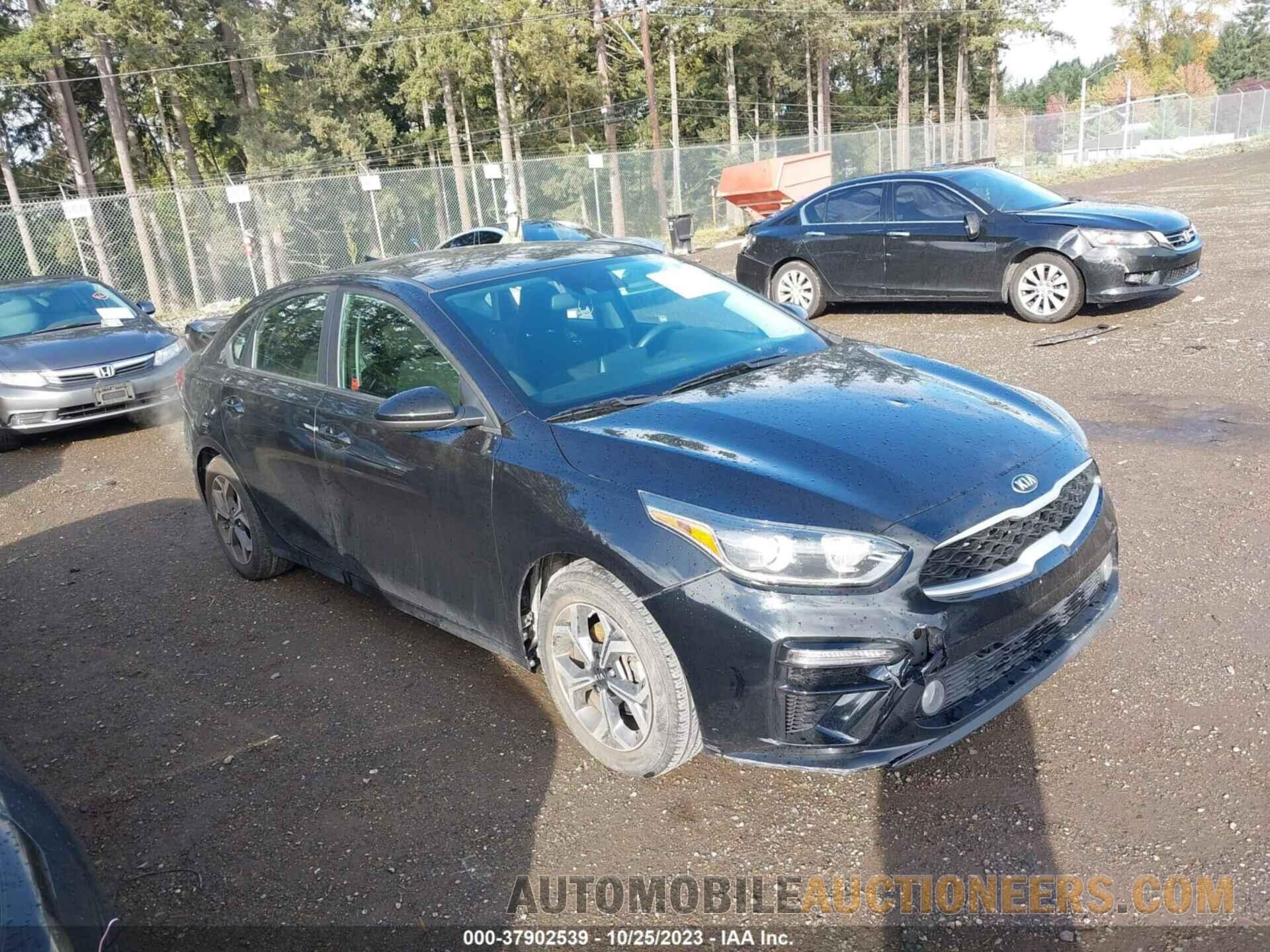 3KPF24AD8ME268403 KIA FORTE 2021