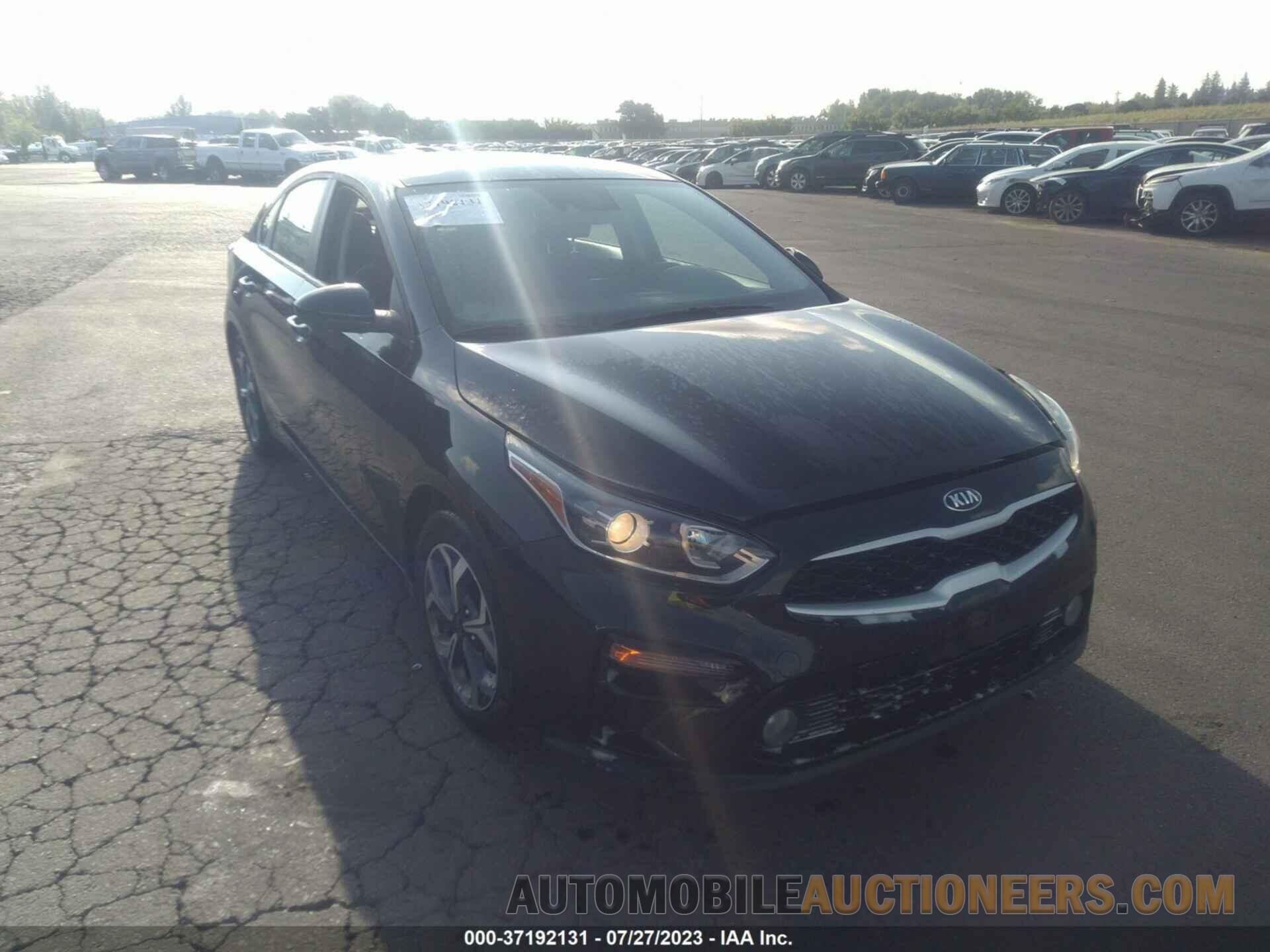 3KPF24AD8ME268725 KIA FORTE 2021