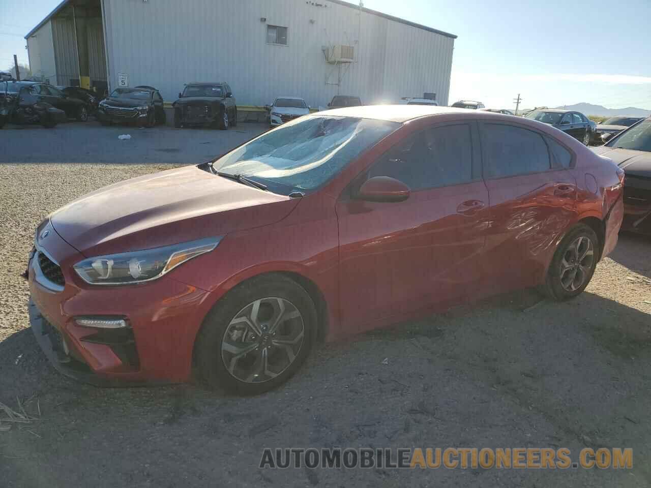 3KPF24AD8ME268739 KIA FORTE 2021