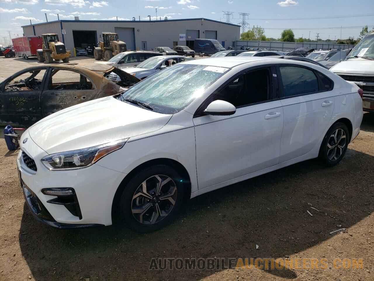 3KPF24AD8ME273035 KIA FORTE 2021