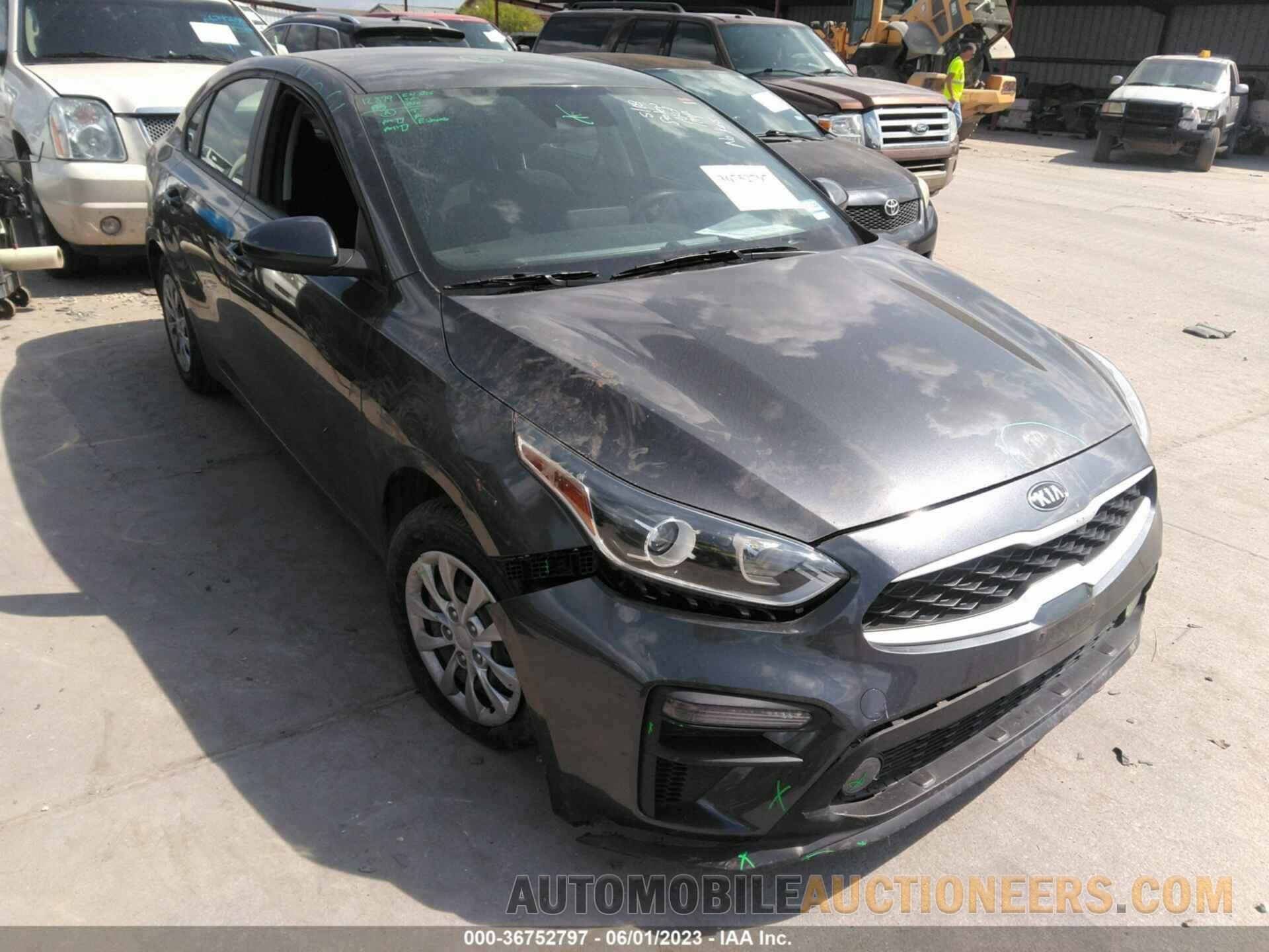 3KPF24AD8ME301075 KIA FORTE 2021