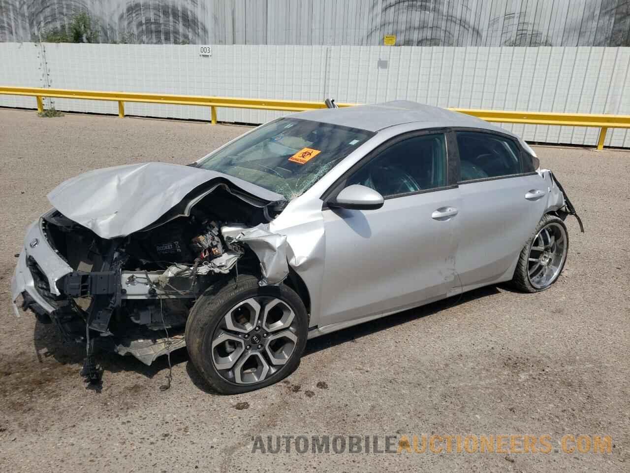 3KPF24AD8ME323044 KIA FORTE 2021