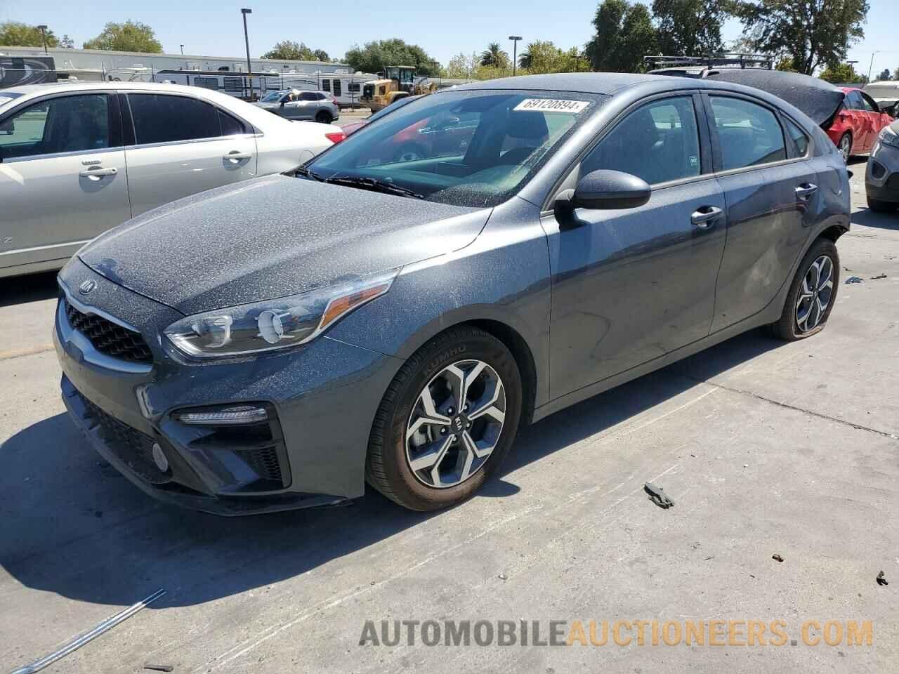 3KPF24AD8ME331645 KIA FORTE 2021