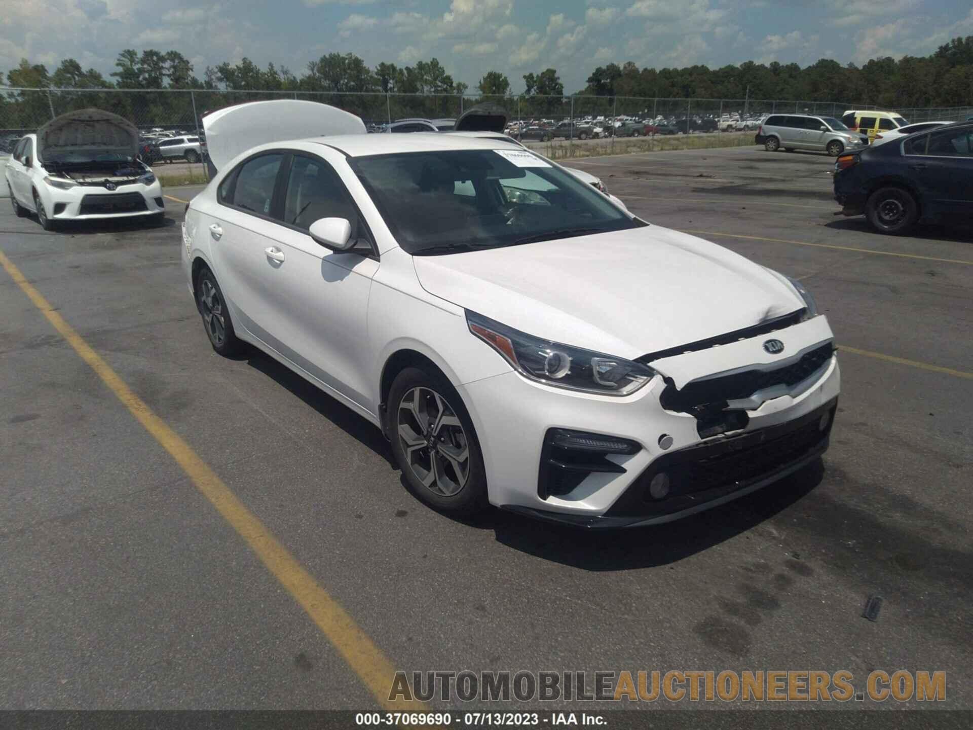 3KPF24AD8ME357971 KIA FORTE 2021