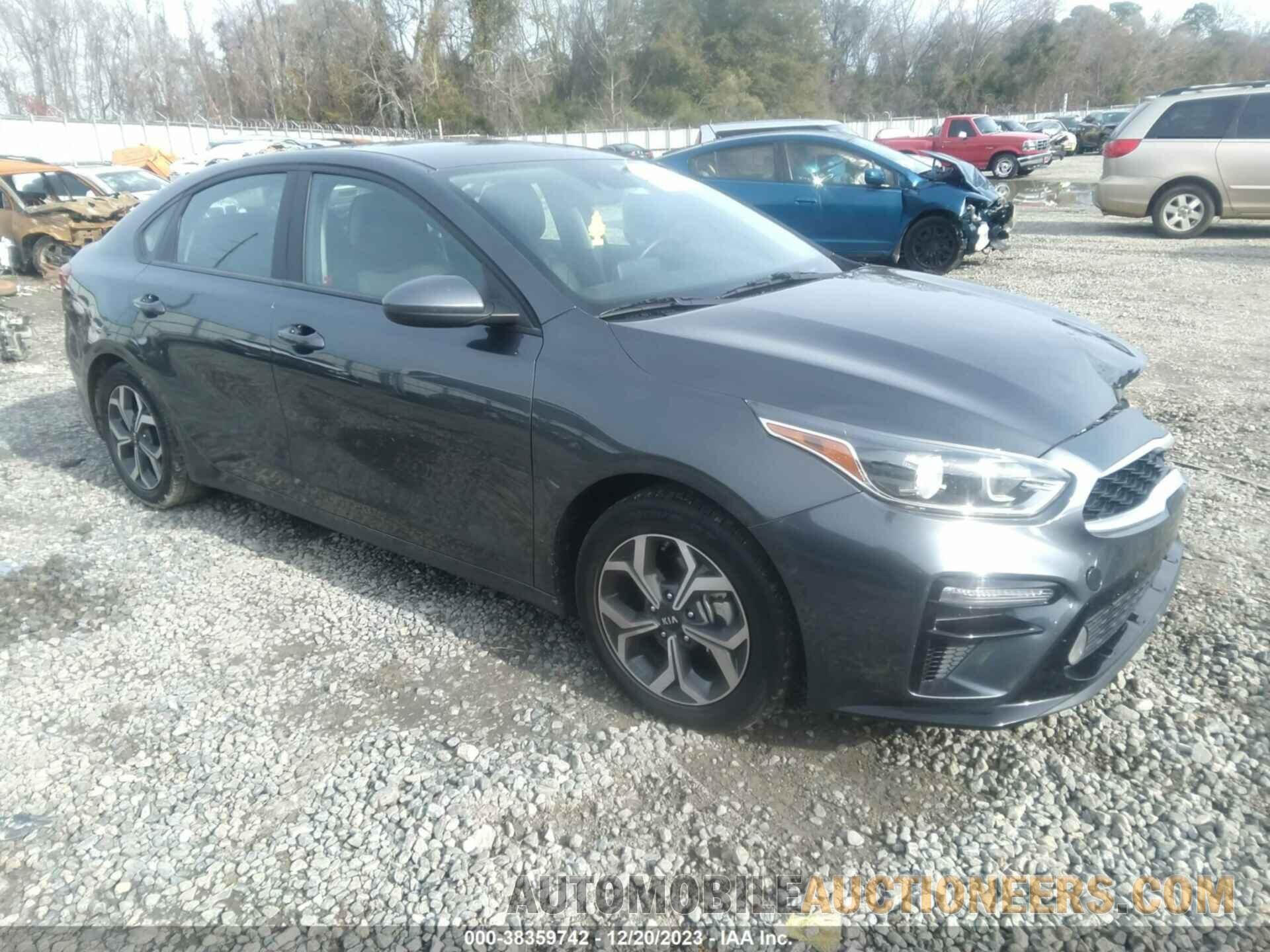 3KPF24AD8ME391585 KIA FORTE 2021