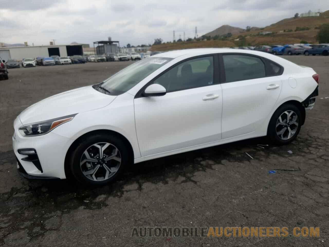 3KPF24AD8ME396009 KIA FORTE 2021