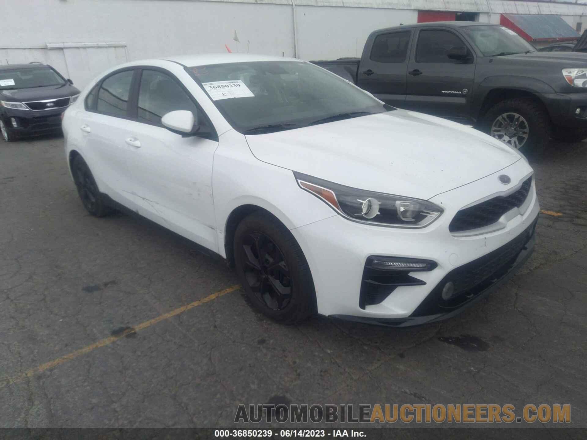 3KPF24AD8ME404075 KIA FORTE 2021