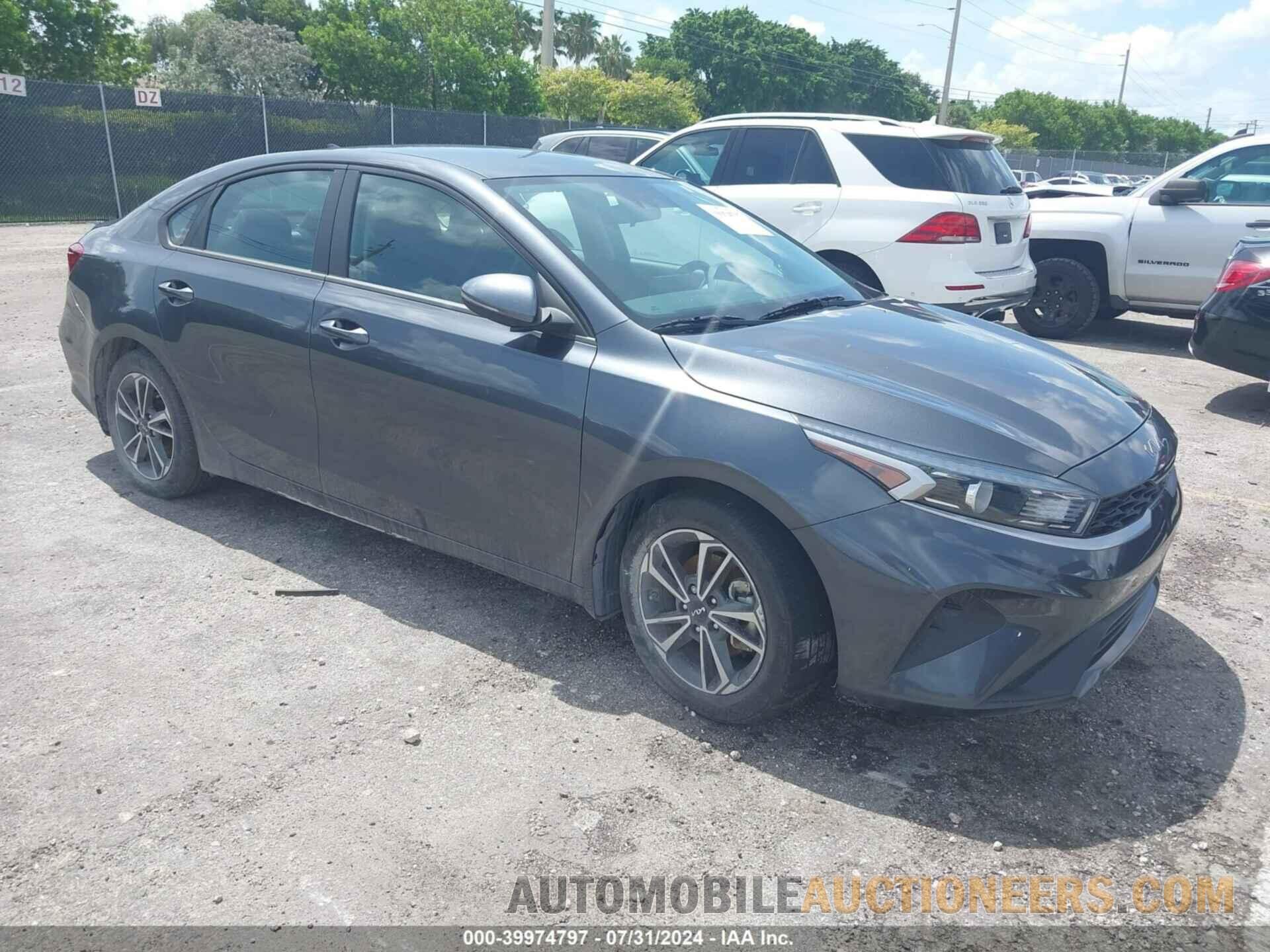 3KPF24AD8NE418155 KIA FORTE 2022