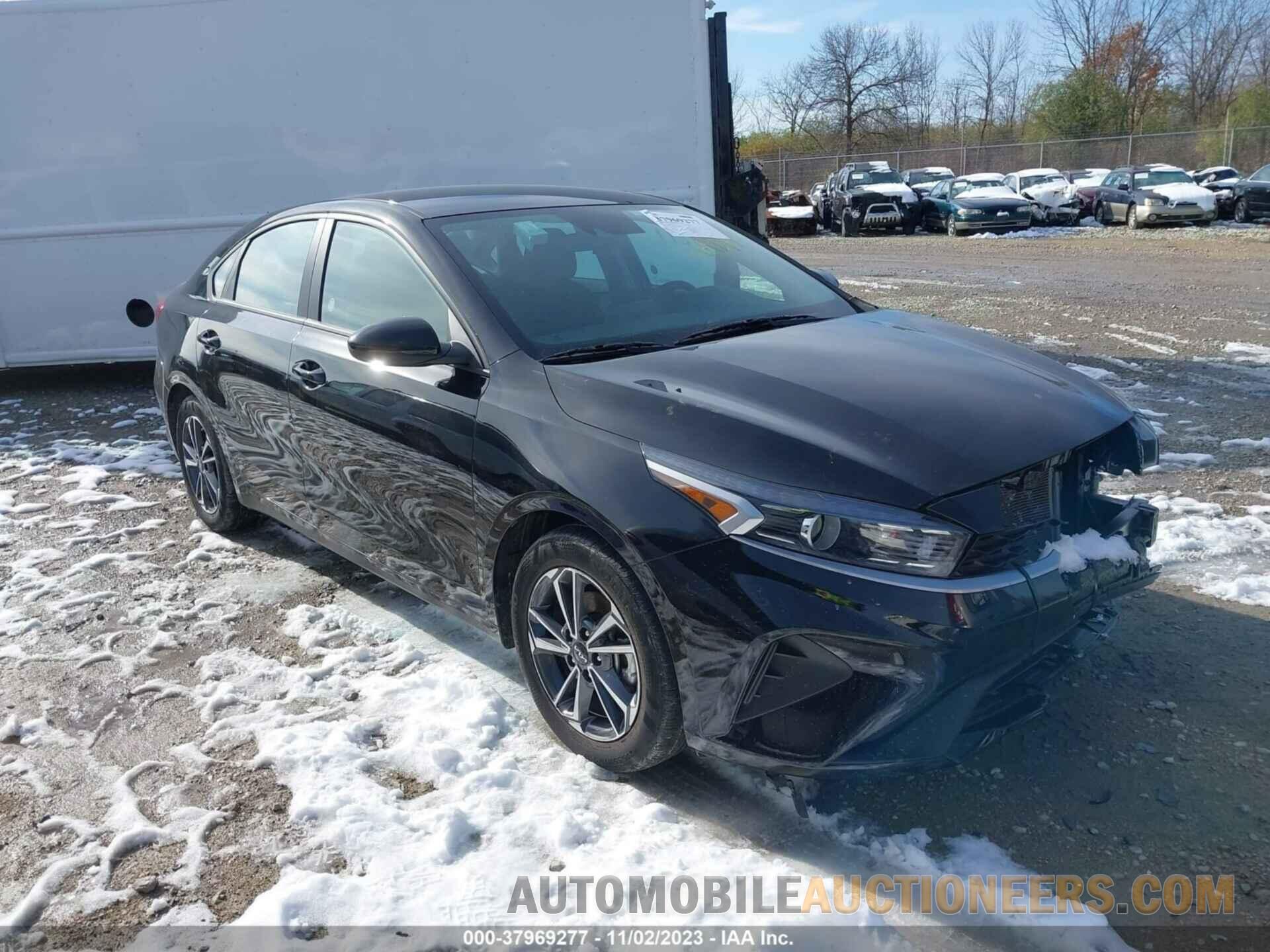 3KPF24AD8NE433030 KIA FORTE 2022