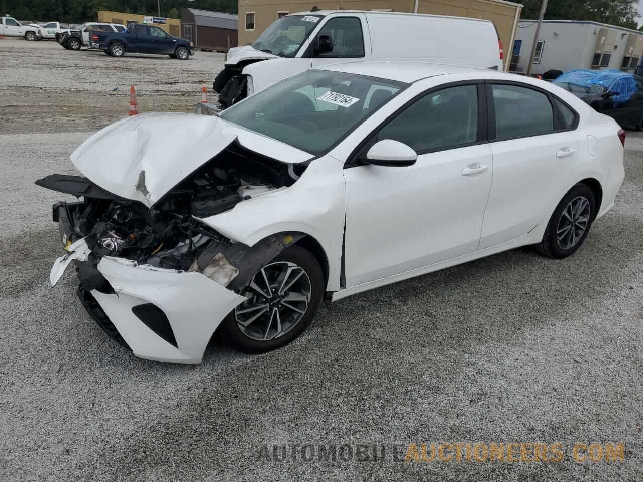 3KPF24AD8NE435621 KIA FORTE 2022