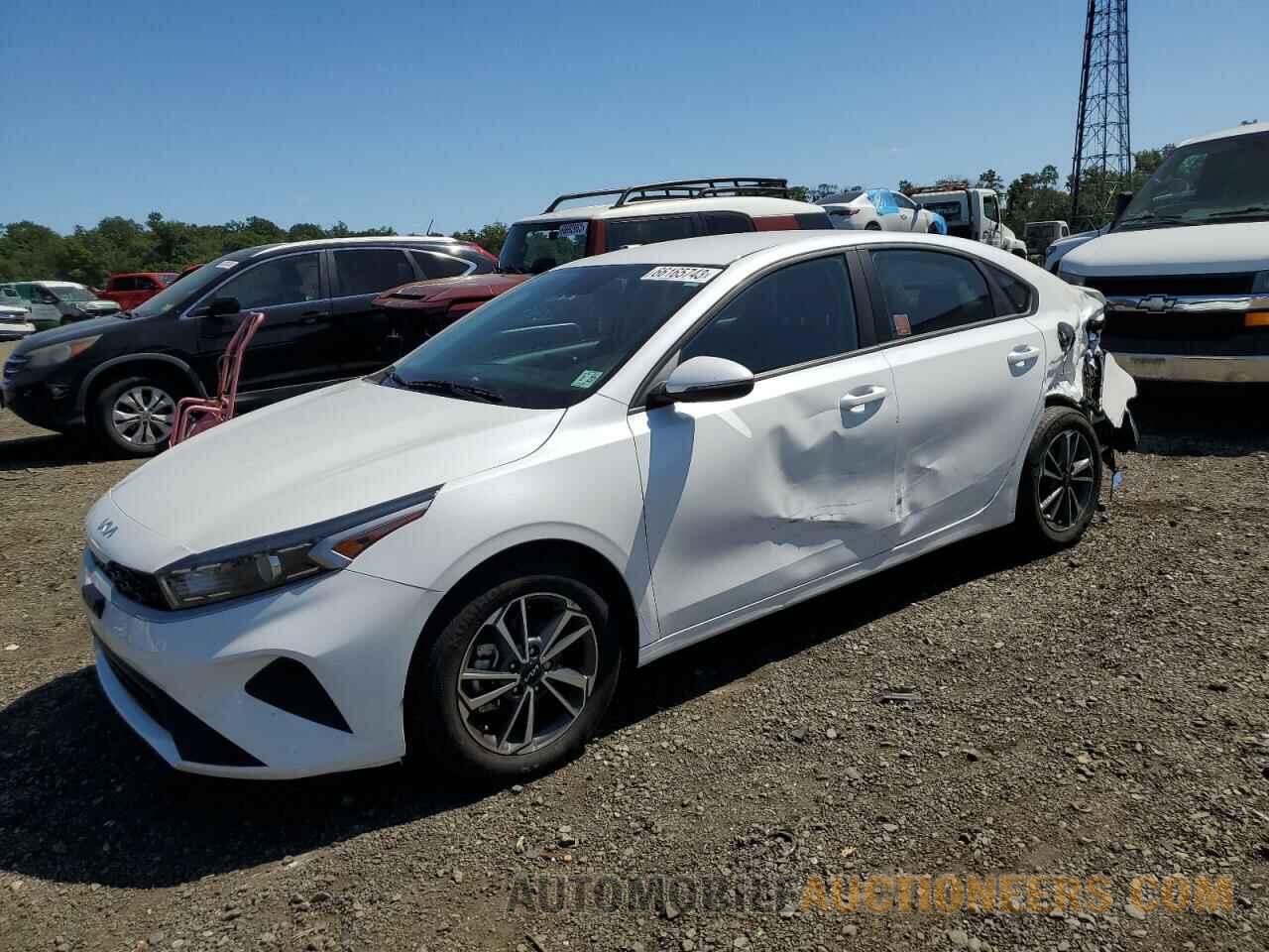 3KPF24AD8NE439300 KIA FORTE 2022