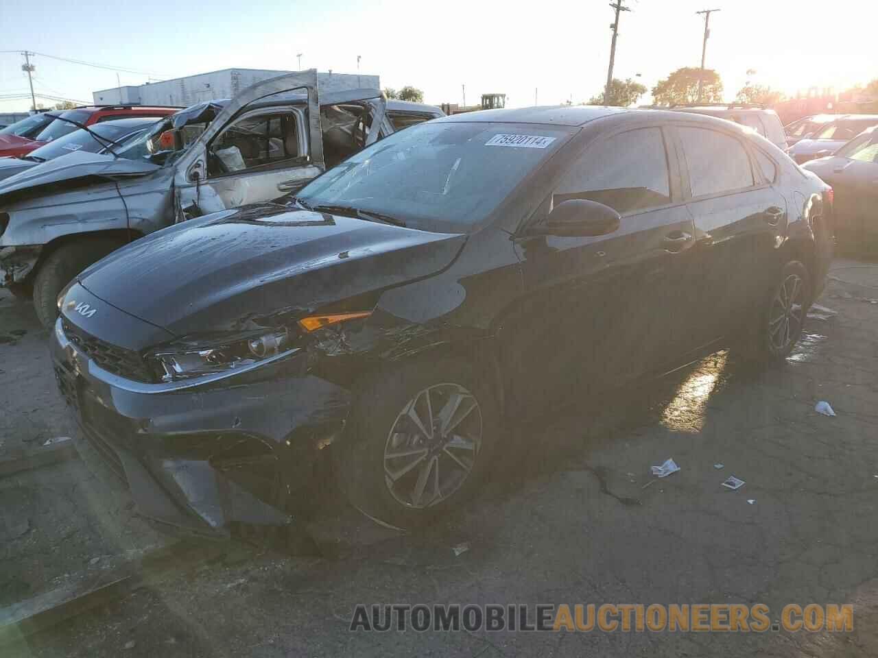 3KPF24AD8NE456033 KIA FORTE 2022