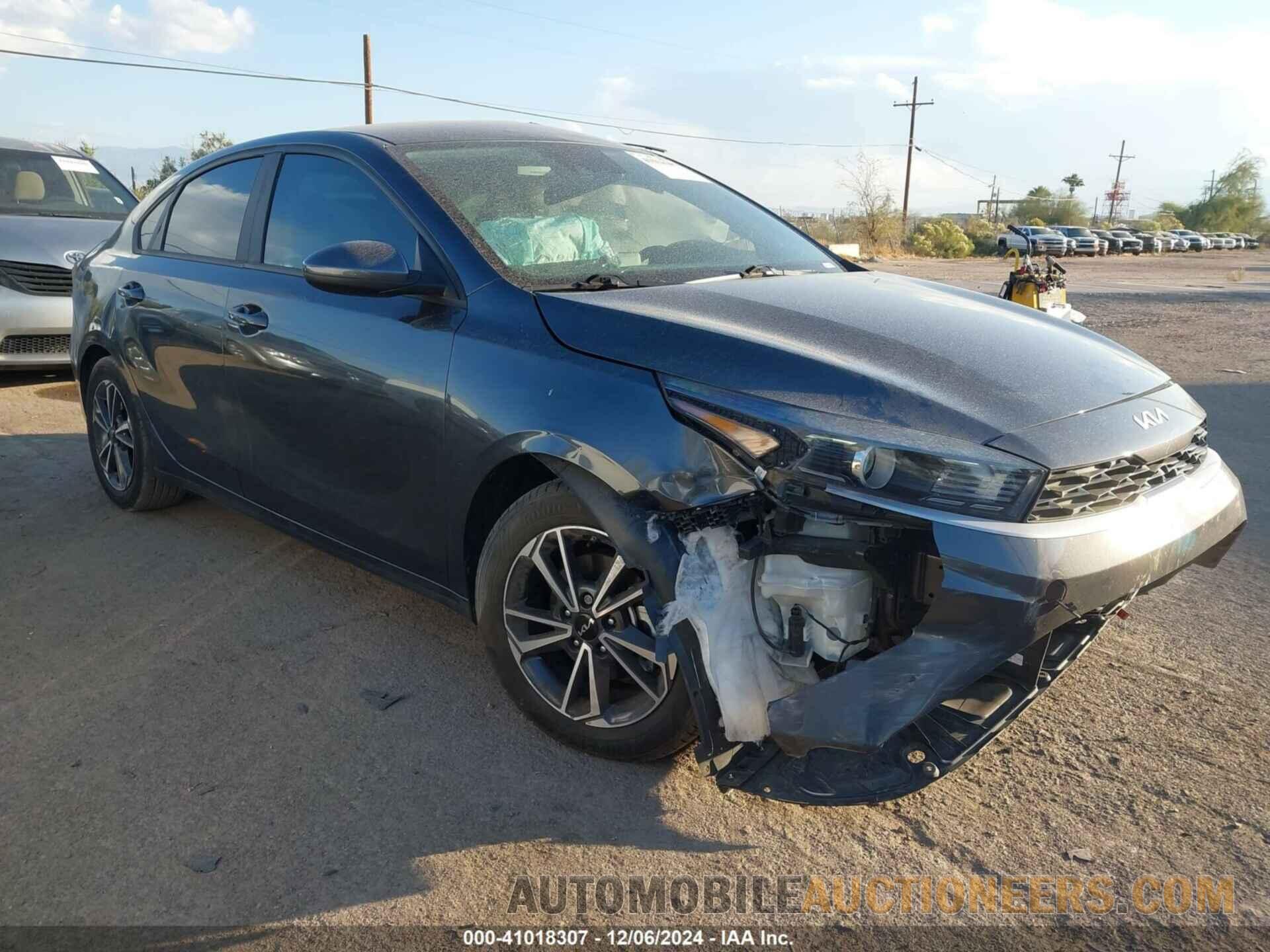 3KPF24AD8NE456811 KIA FORTE 2022