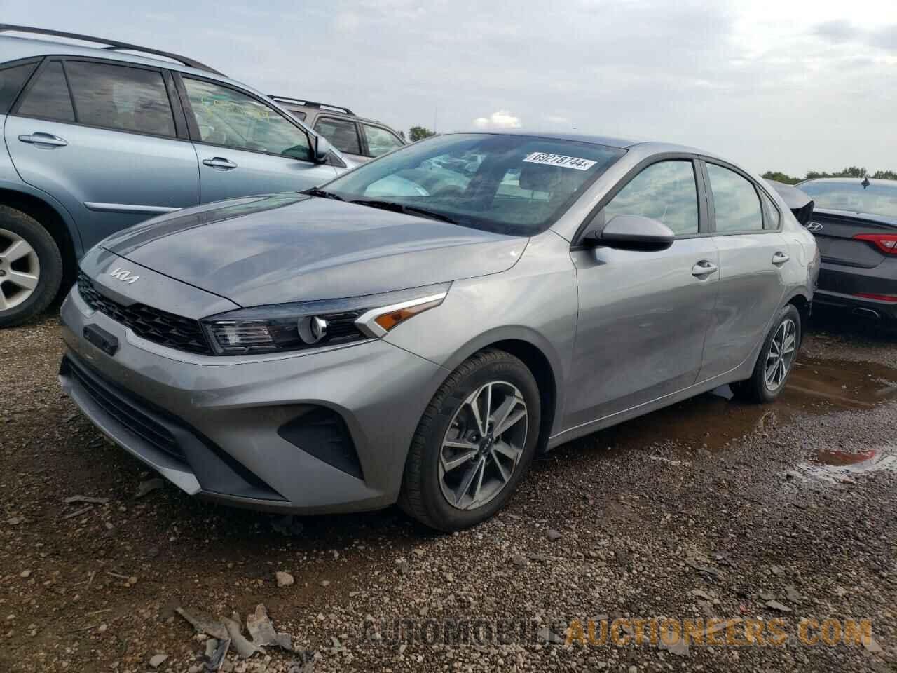 3KPF24AD8NE458932 KIA FORTE 2022