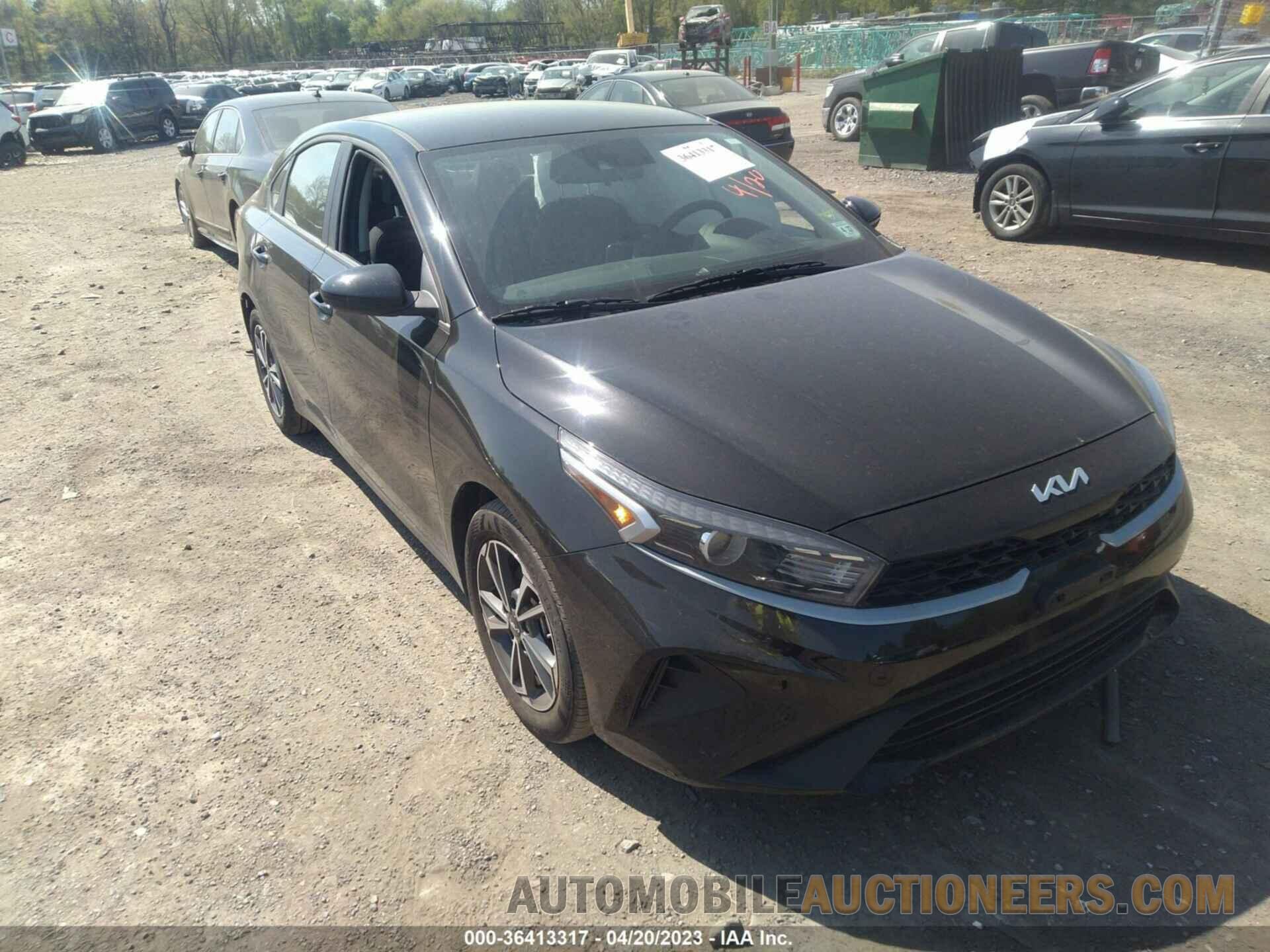 3KPF24AD8NE467405 KIA FORTE 2022