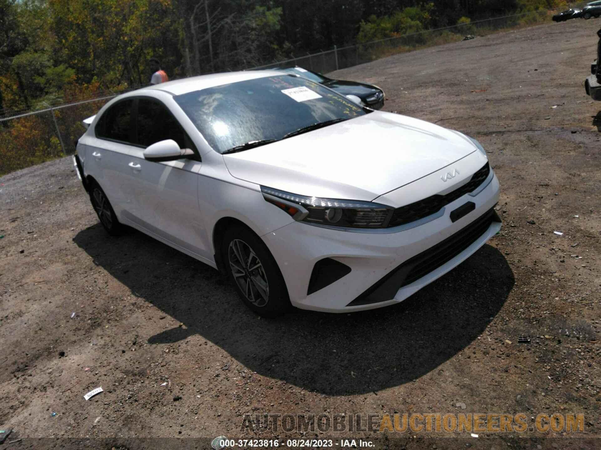 3KPF24AD8PE525984 KIA FORTE 2023