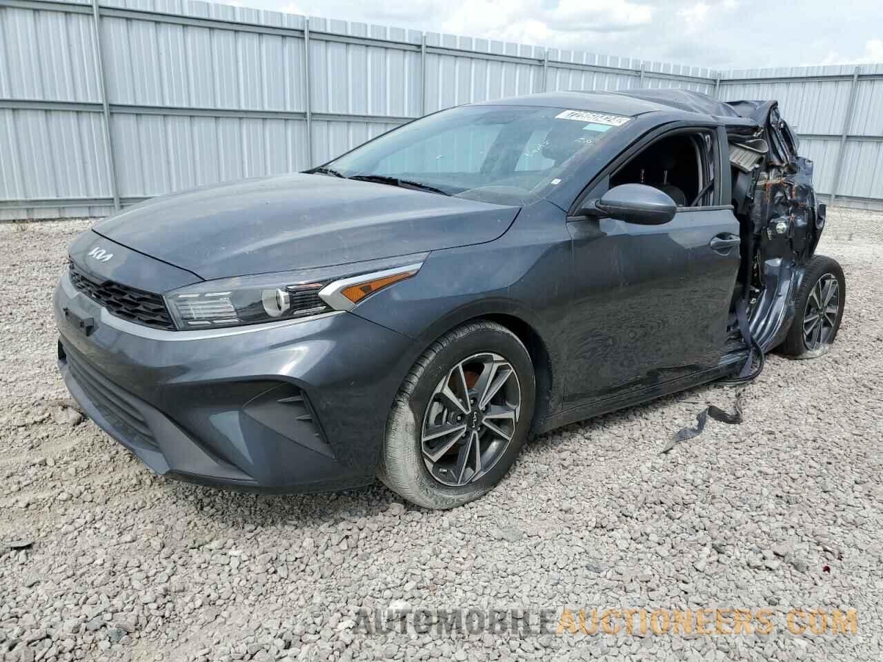 3KPF24AD8PE552621 KIA FORTE 2023